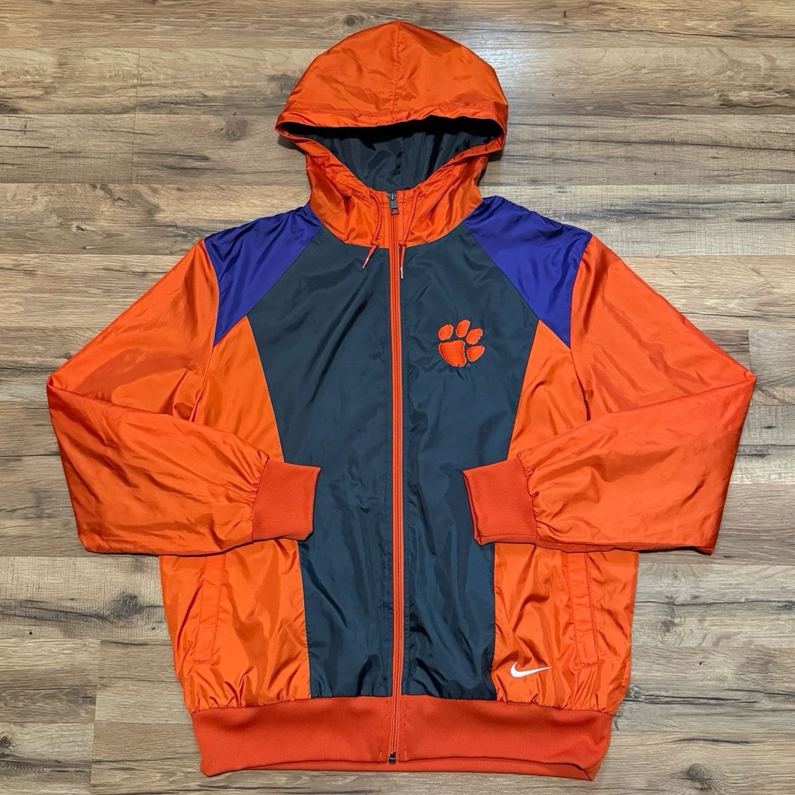 Nike Y2K Nike Team Clemson Tigers Zip Up Hoodie Windbreaker Size US L / EU 52-54 / 3 - 3 Thumbnail