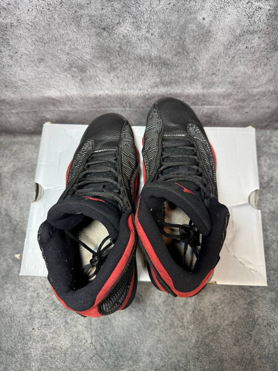 Jordan Brand Size 8.5 | Jordan 13 Bred With Box | Pre-Owned Size US 8.5 / EU 41-42 - 7 Thumbnail