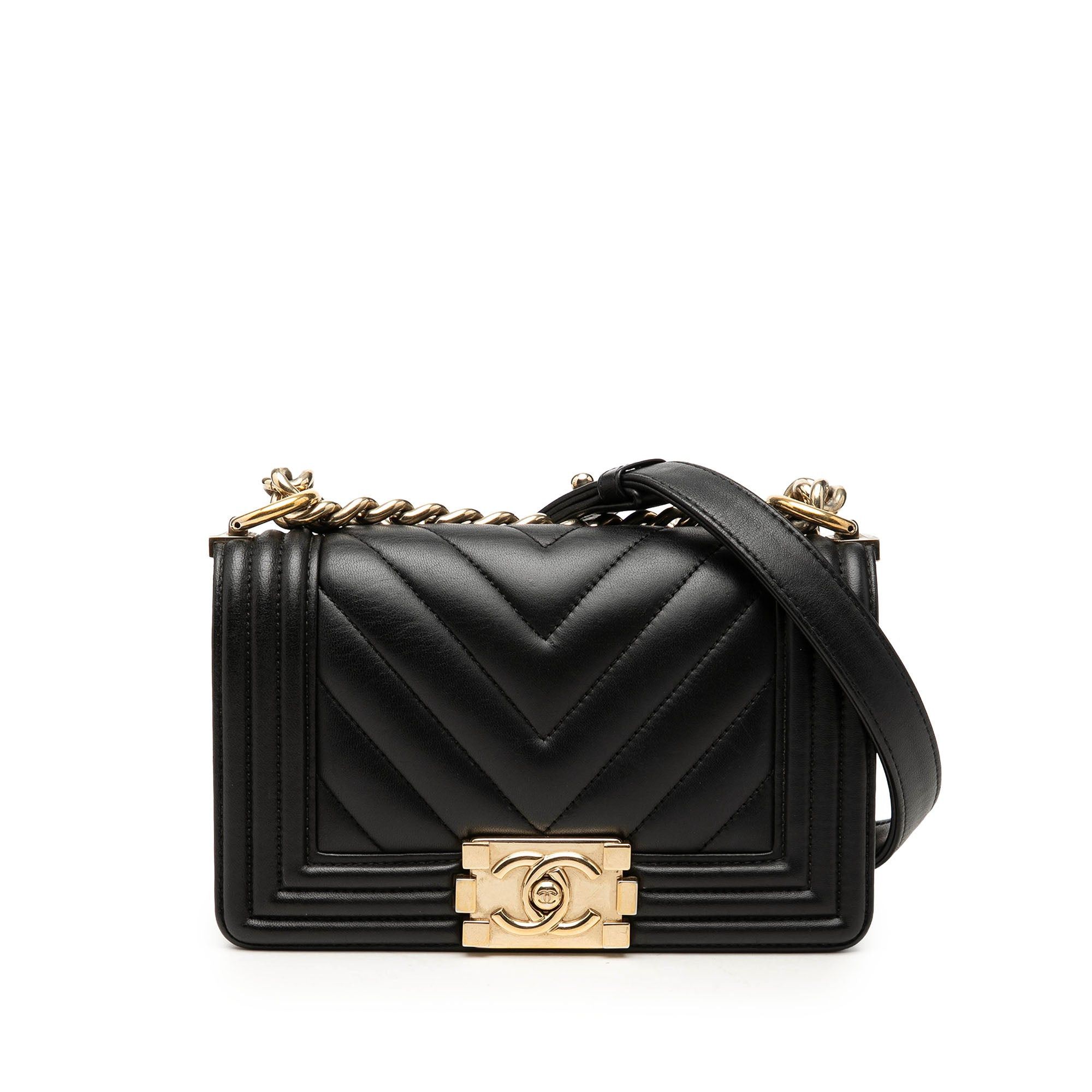 Chanel Chevron Lambskin Boy Flap Size ONE SIZE - 1 Thumbnail