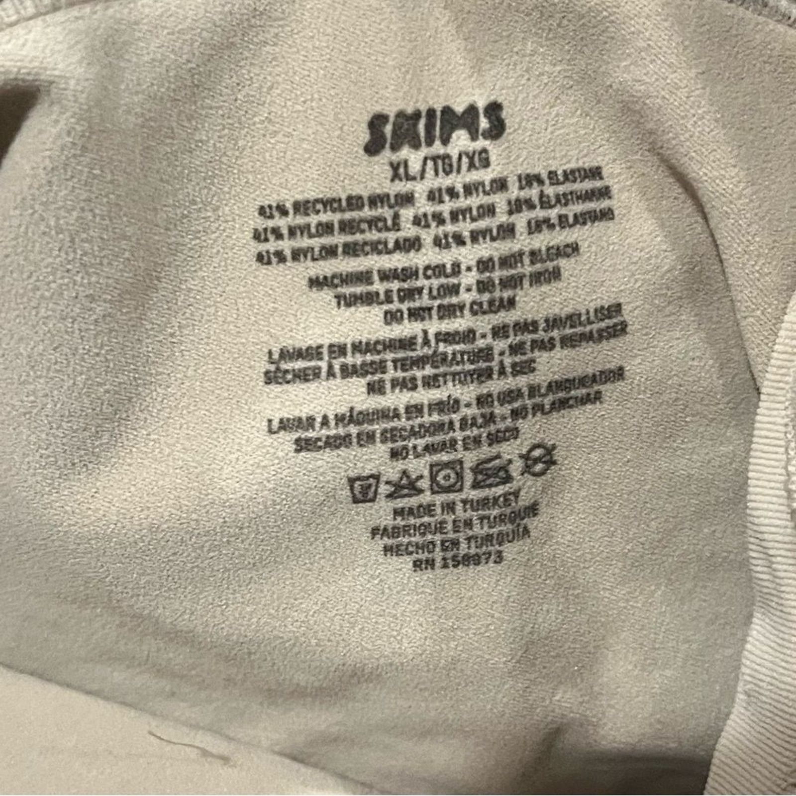 SKIMS NWOT Skims Everyday Sculpt Mid Thigh Short Open Gusset Sz XL Size ONE SIZE - 2 Thumbnail