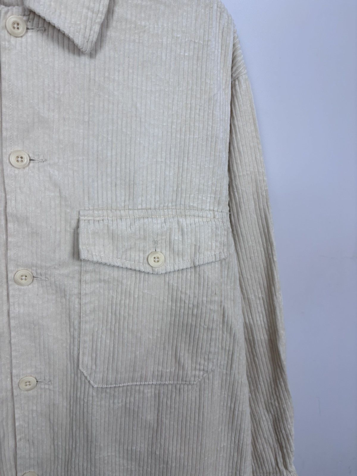 GU GU Japanese Men’s Ivory Double Pocket Corduroy Velvet Shirt Size US M / EU 48-50 / 2 - 6 Thumbnail