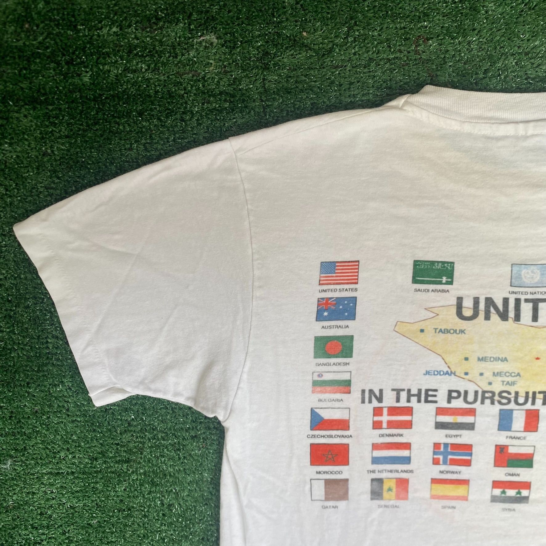 Hanes Iraq War Tee Vintage 90s Single Stitch Army Military Shirt Size US L / EU 52-54 / 3 - 7 Thumbnail
