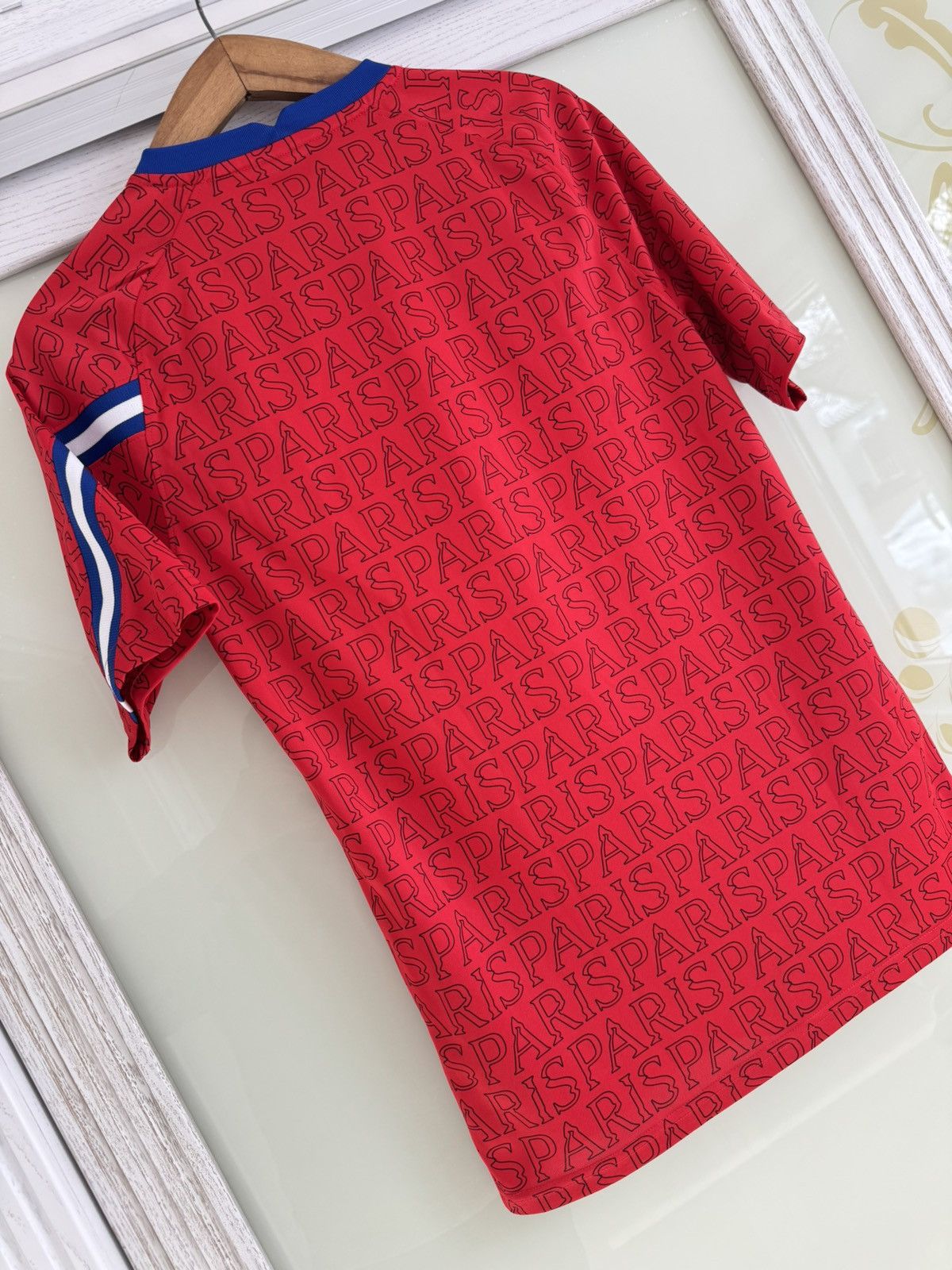 Nike Paris Saint Germain PSG 2020-2021 Soccer Jersey Football Kit Size US S / EU 44-46 / 1 - 8 Thumbnail