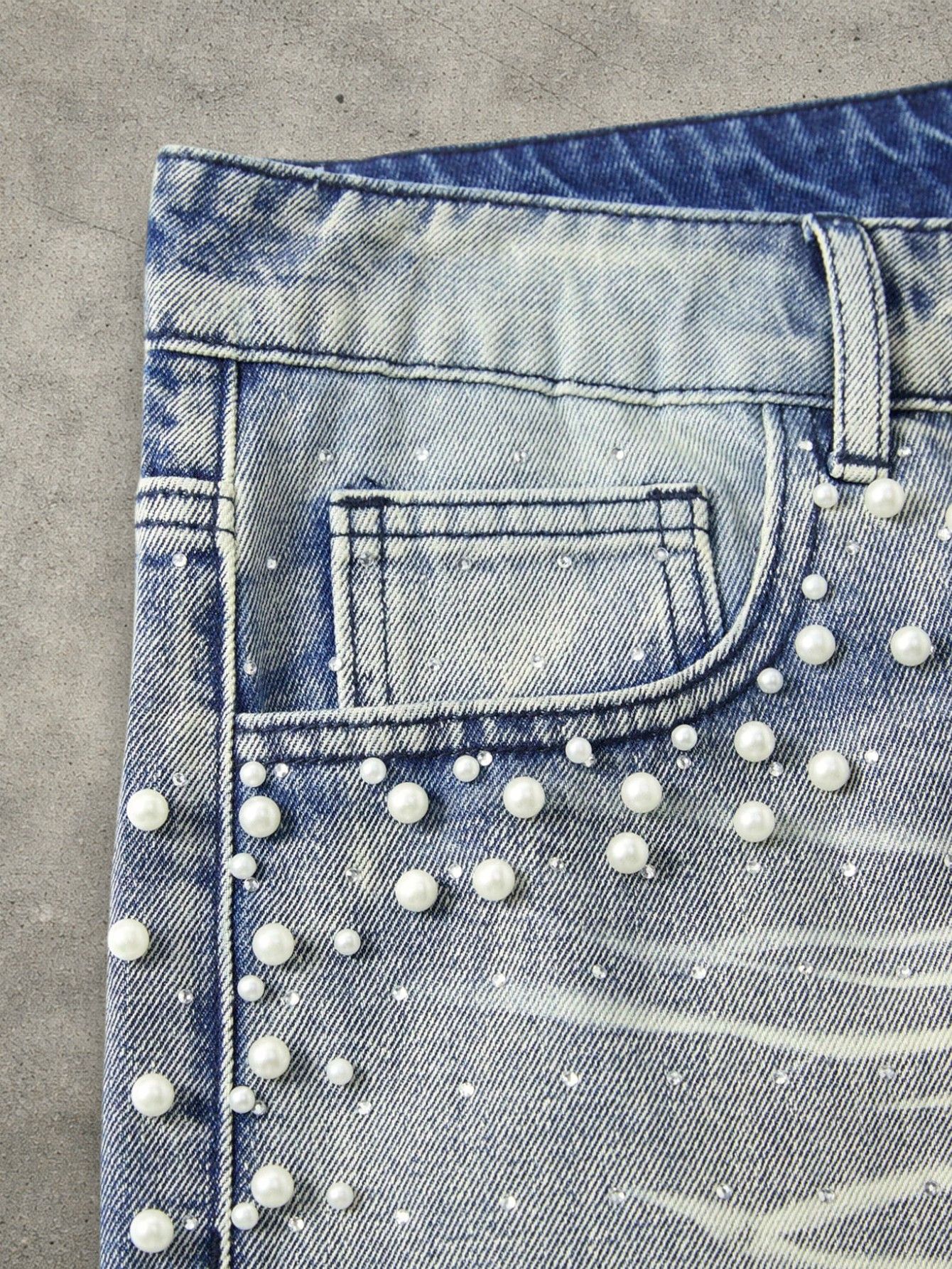 Vintage Light blue rhinestone shorts Size US 32 / EU 48 - 3 Thumbnail