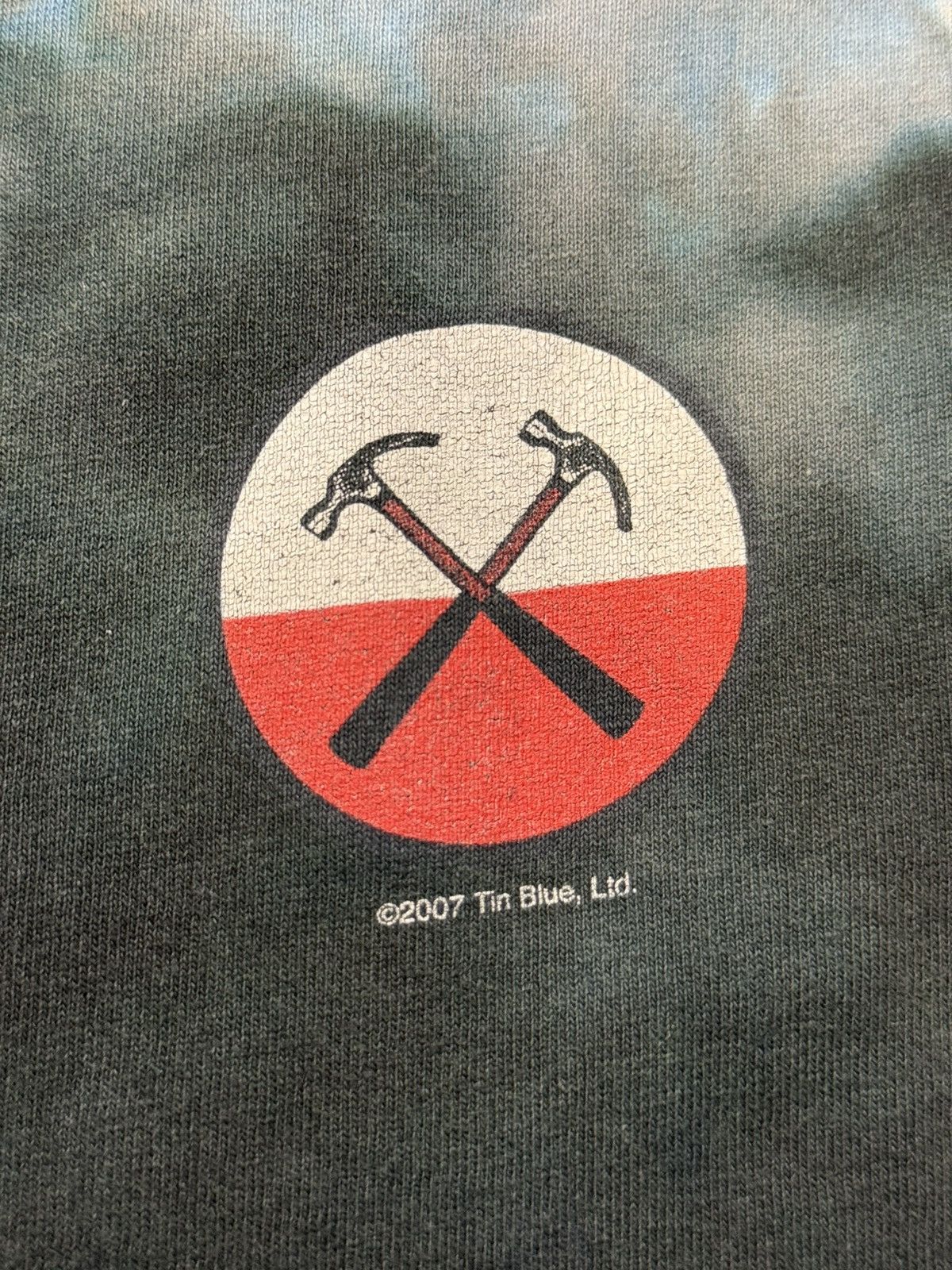 Pink Floyd Vintage 2007 Pink floyd The Wall Liquid Blue T-shirt Size US M / EU 48-50 / 2 - 6 Thumbnail