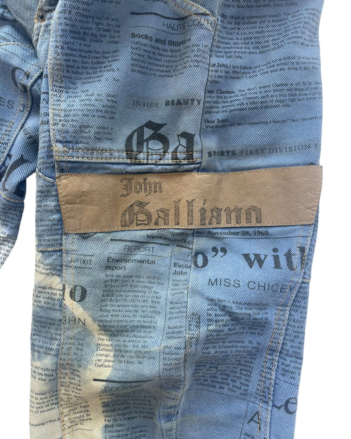 John Galliano SS2006 Runway Star Panel Gazette Newspaper J-Cut Denim Jeans Size US 34 / EU 50 - 7 Thumbnail