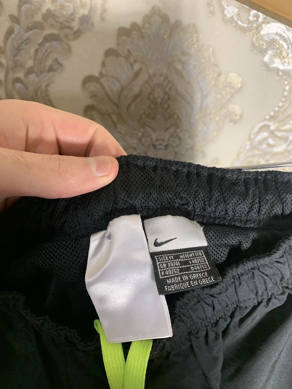 Nike VINTAGE NIKE NYLON RETRO SWEATPANTS DRILL SWOOSH Y2K 90s SK8 Size US 32 / EU 48 - 3 Thumbnail