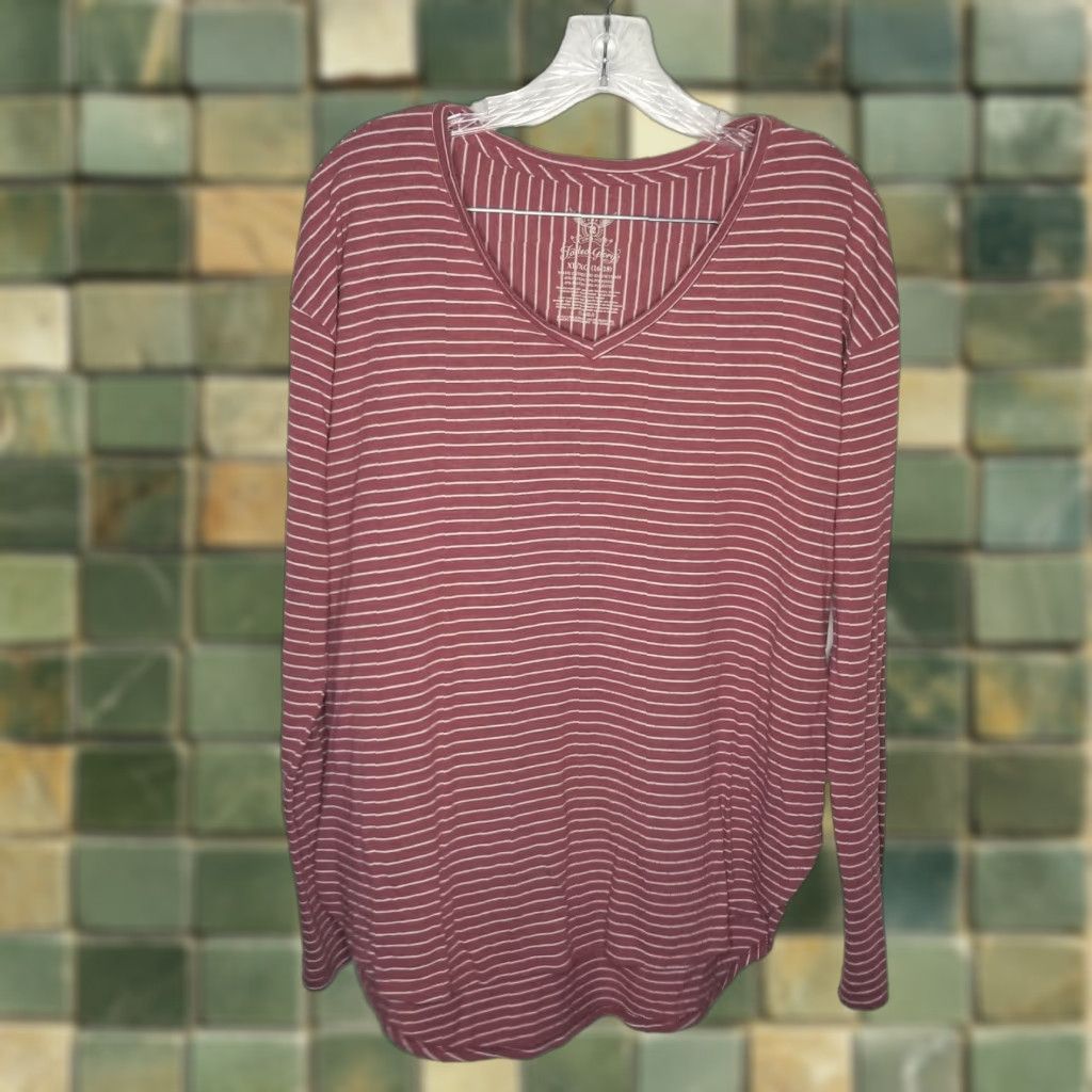 Faded Glory Faded Glory Women Shirt XL Red Long Sleeve V-Neck Top Size XL / US 12-14 / IT 48-50 - 1 Thumbnail