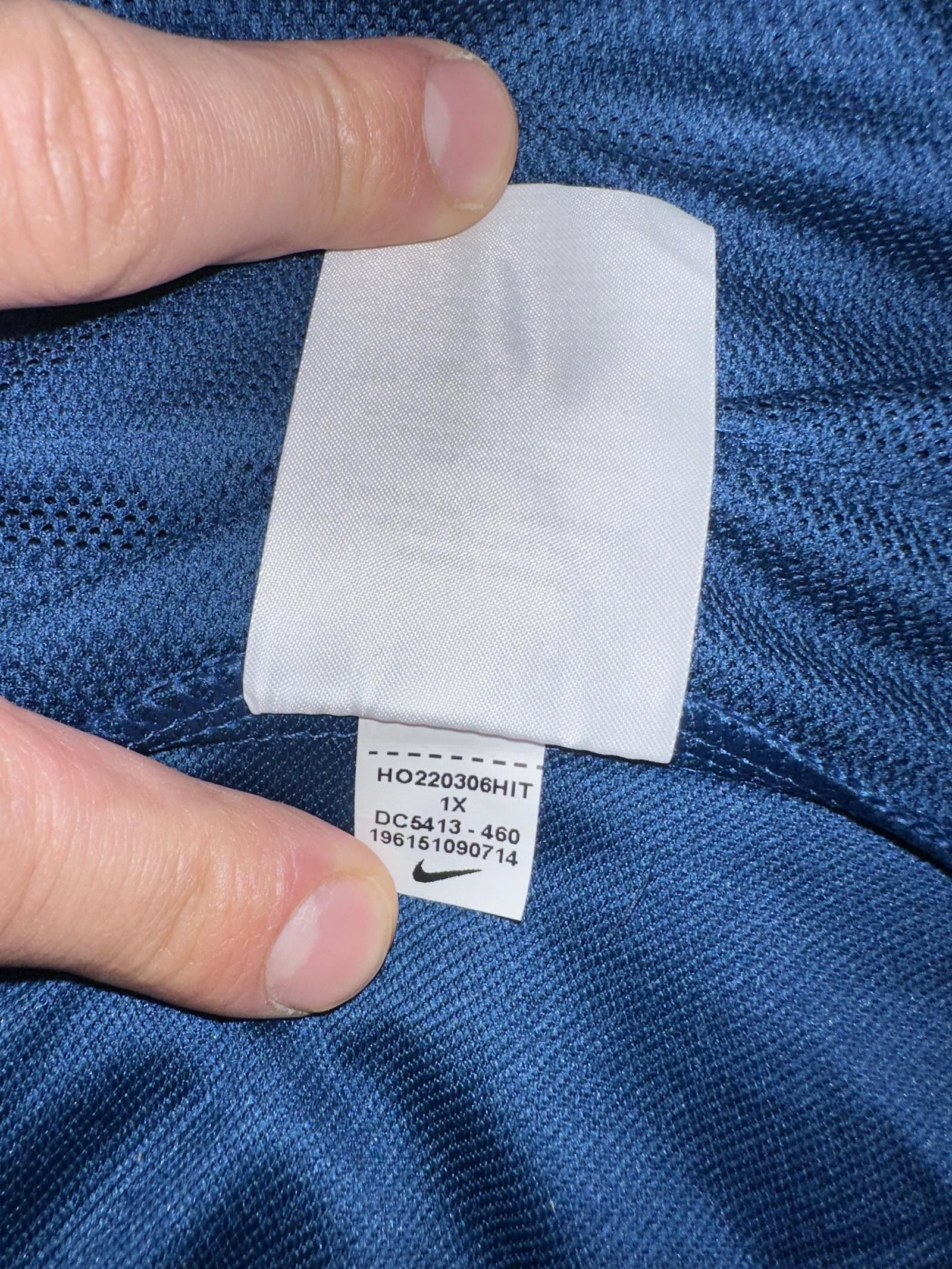 Nike Nike Women's Dri-Fit Attack Training Shorts Size 40" / US 18 - 7 Thumbnail