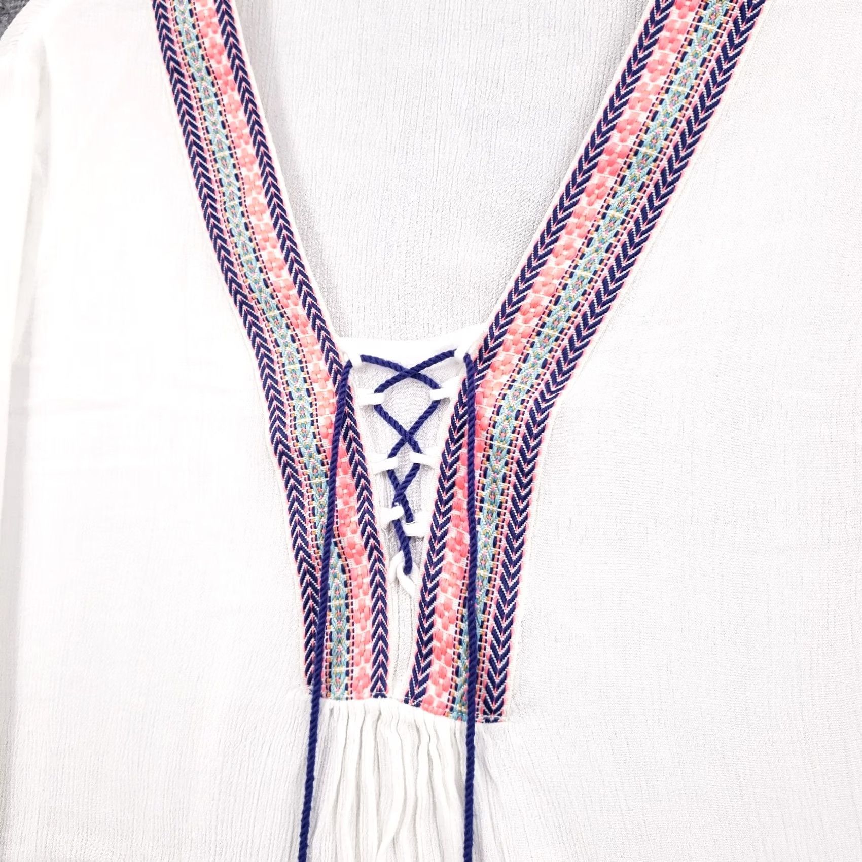 Vintage Artisan NY Shift Dress Womens XL White Embroidered Lace Up Bohemia Casual Knee Length V-Neck Satin Rayon Shirt? Size XL / US 12-14 / IT 48-50 - 3 Thumbnail