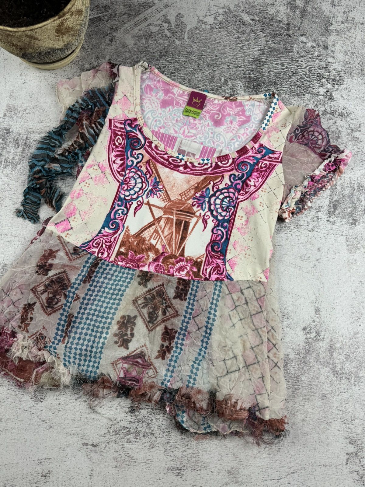 Designer Vintage Save The Queen Y2K Distressed Dress Top T-Shirt Size M / US 6-8 / IT 42-44 - 4 Thumbnail