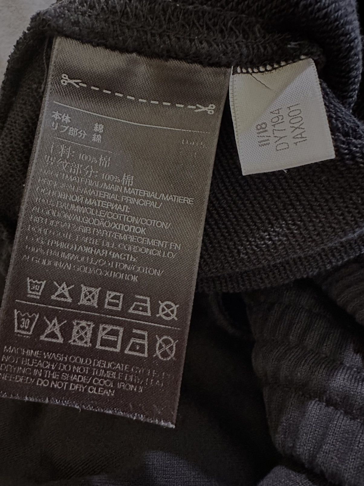 Y-3 Y-3 x Adidas x Yohji Yamamoto Shorts Streetwear Size US 32 / EU 48 - 3 Thumbnail