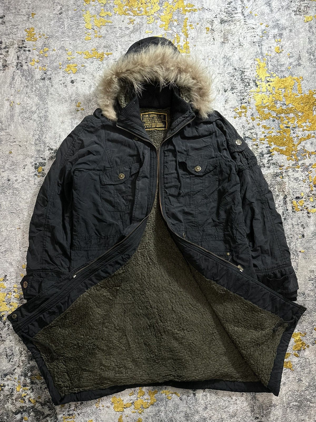Le Grande Bleu (L.G.B.) TYPE AIRFORCE -07 FAUX FUR JACKET IF SIX WAS NINE LGB STYLE Size US L / EU 52-54 / 3 - 1 Thumbnail