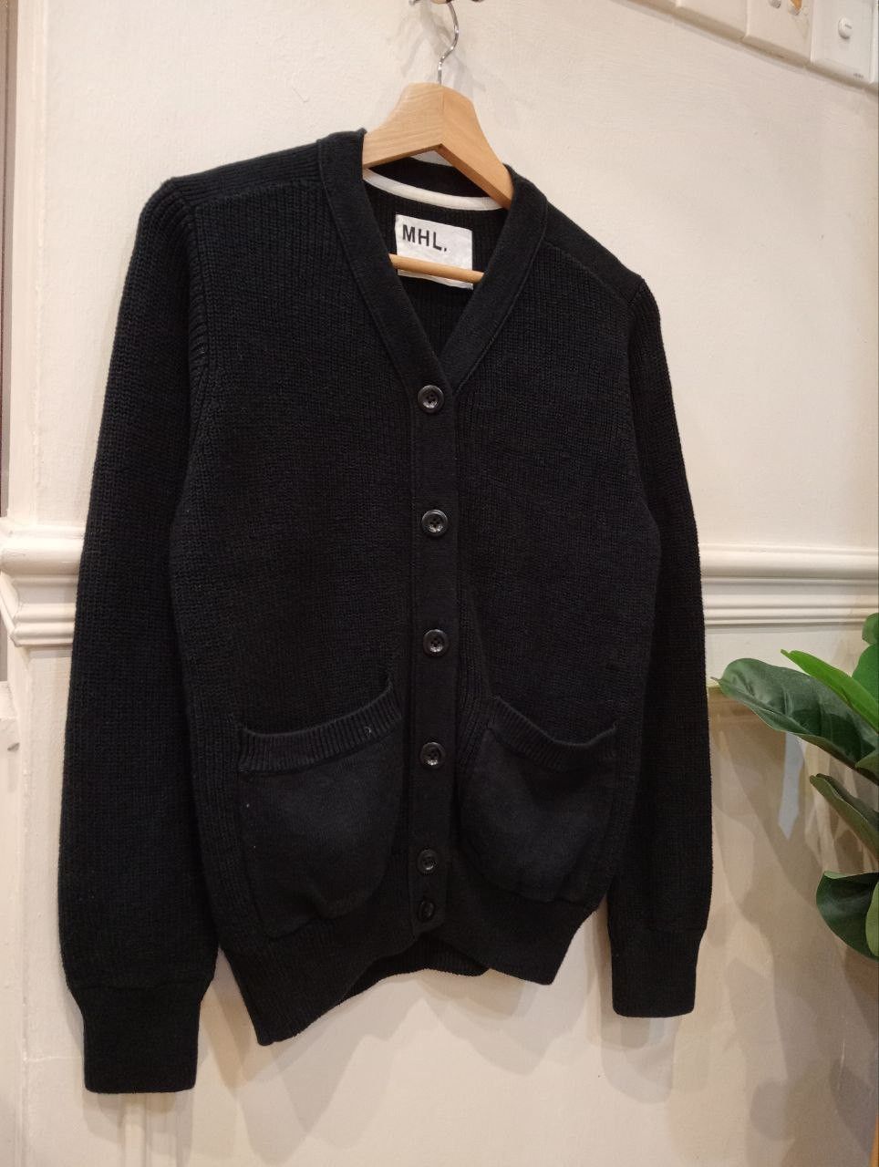 Margaret Howell MARGARET HOWELL BLACK KNITTED SWEATER Size M / US 6-8 / IT 42-44 - 1 Thumbnail