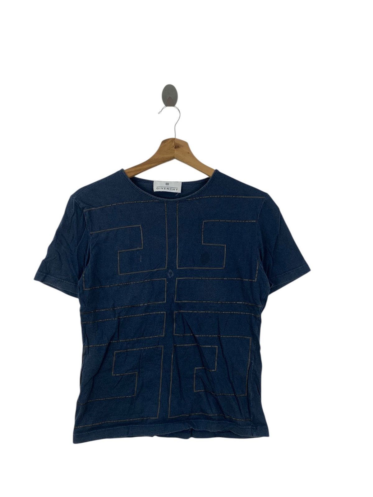 Givenchy Vintage GIVENCHY MADE IN ITALY Monogram Logo Tee Shirt Top Size XXS / US 00 / IT 34 - 4 Thumbnail