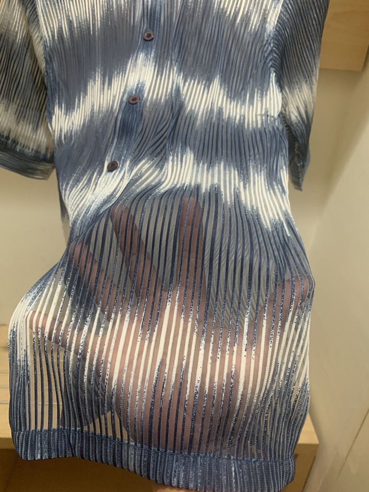 If Six Was Nine Vintage Japan nookady pleated gradation mesh sheer shirt Size US M / EU 48-50 / 2 - 5 Thumbnail