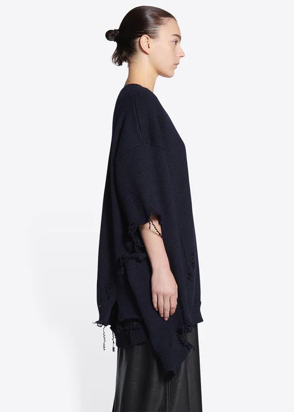 Balenciaga o1mt1gz0924 Destroyed Oversized V-Neck in Navy Size XS / US 0-2 / IT 36-38 - 3 Thumbnail