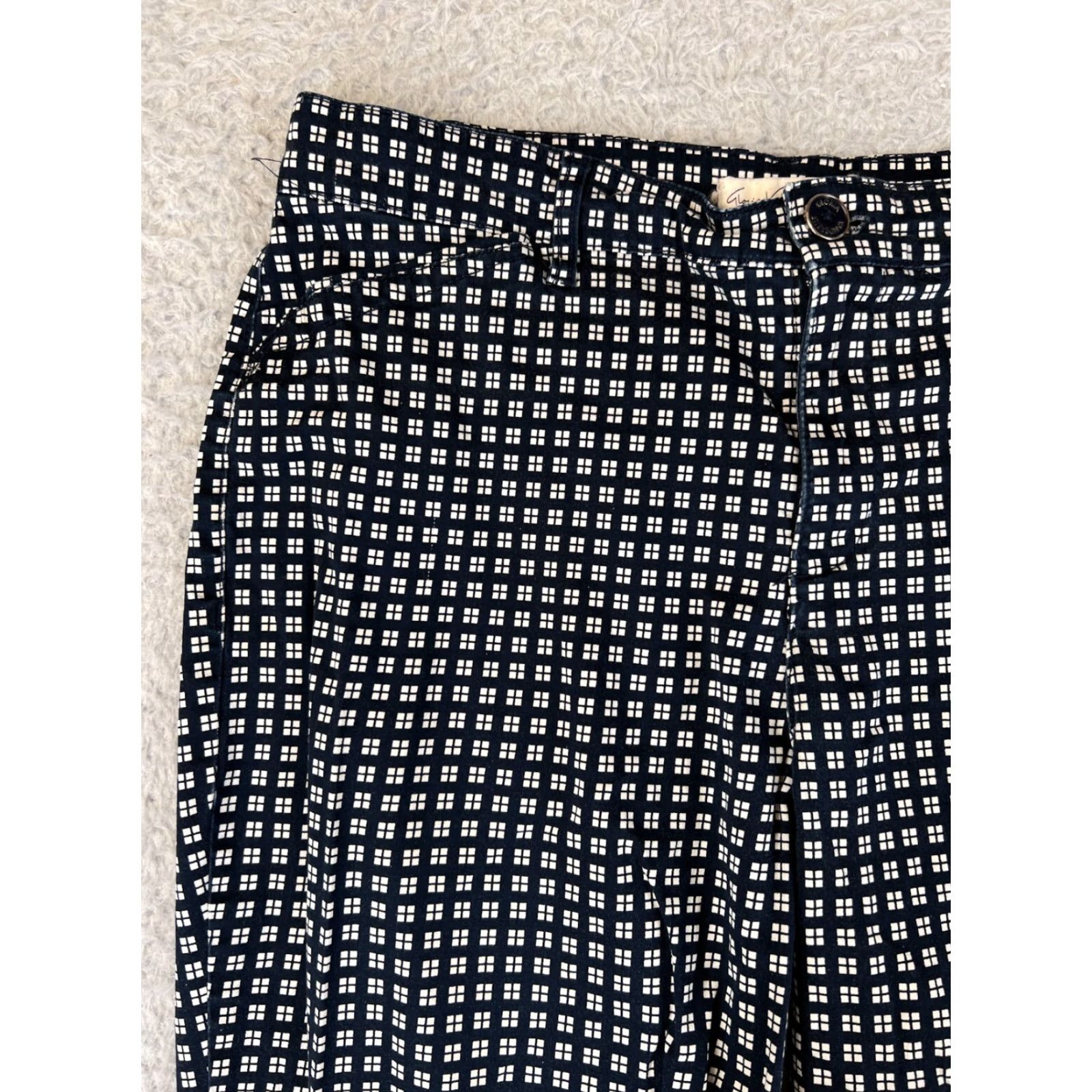 Gloria Vanderbilt Gloria Vanderbilt Pants Women's Capri 8 Blue White Aztec Knit Mid Rise 30x18 Size 30" / US 8 / IT 44 - 5 Thumbnail