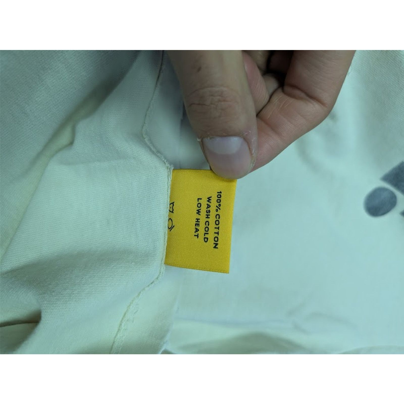 Gallery Dept. o1rshd1 Protect Yourself T-Shirt in Archival White Size US XL / EU 56 / 4 - 18 Thumbnail
