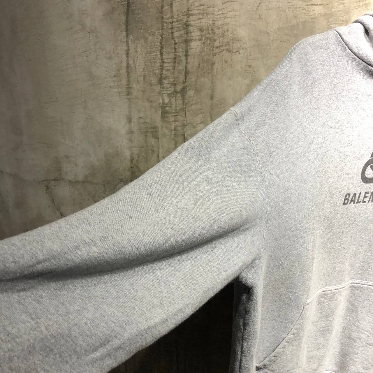 Balenciaga Balenciaga BB logo interlocking pull over hoodie Size US XXL / EU 58 / 5 - 8 Thumbnail