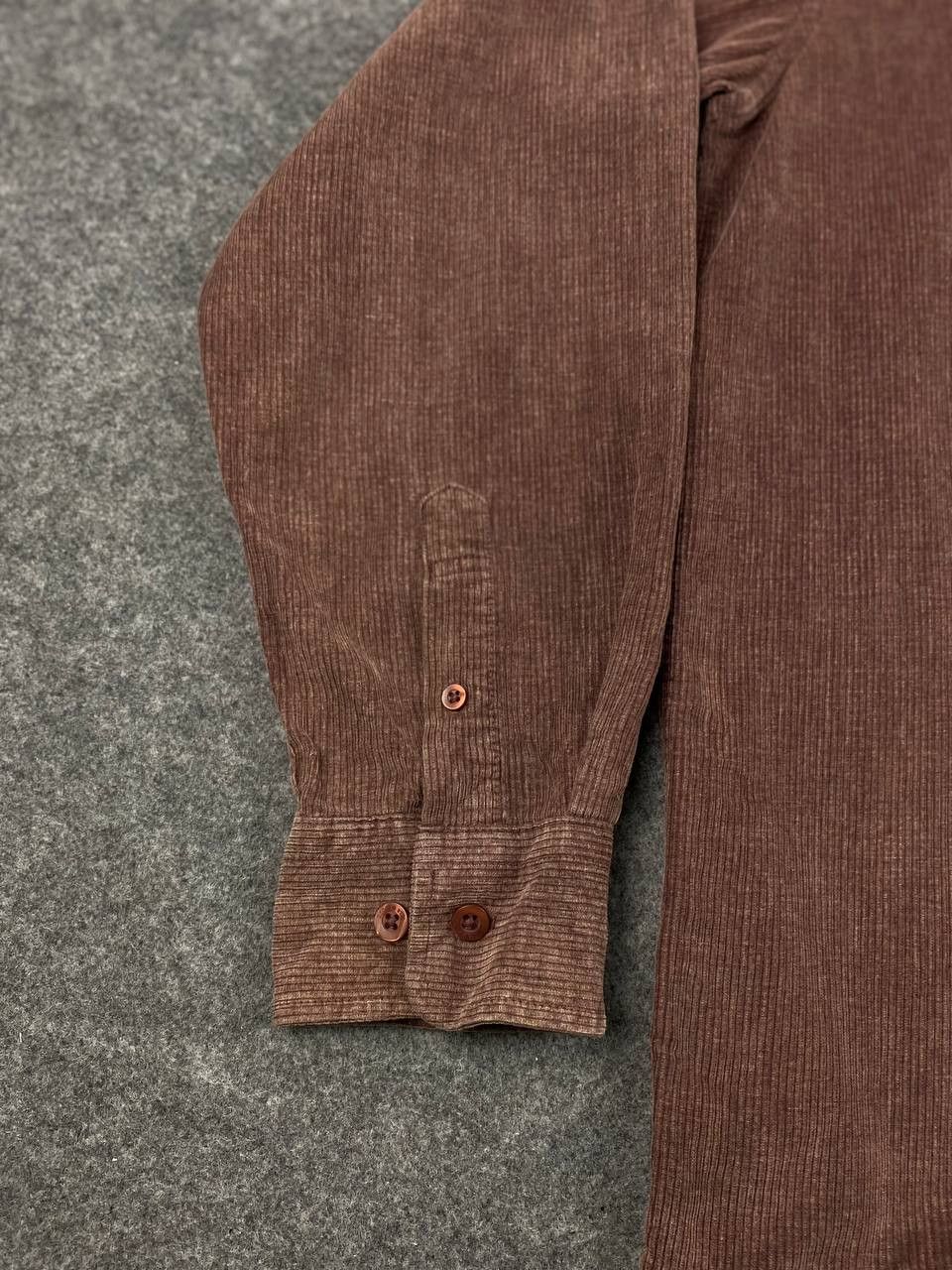 Lyle & Scott vintage lyle & scott corduroy velvet shirt nice design Size US XL / EU 56 / 4 - 4 Thumbnail