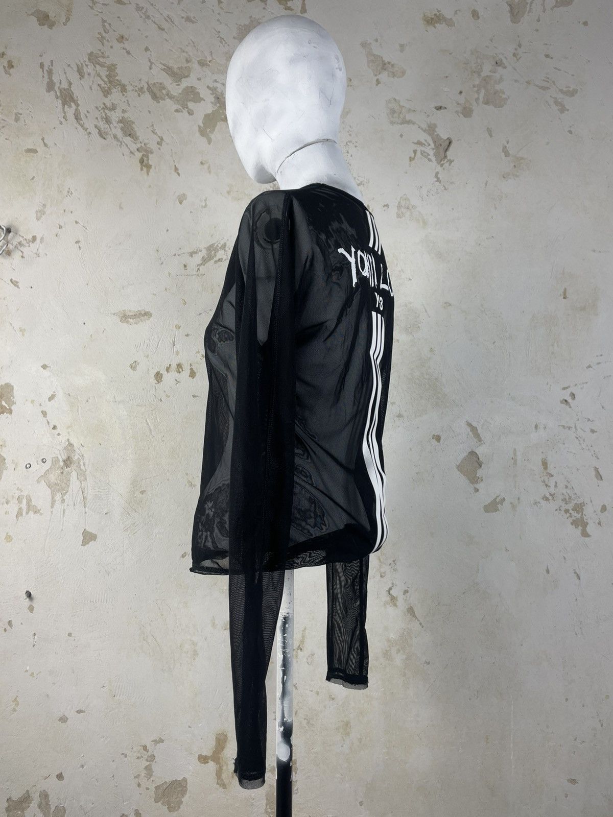 Y-3 Y-3 Yohji Yamamoto x Adidas Mesh Long Sleeve “Yohji Love” Size S / US 4 / IT 40 - 5 Thumbnail