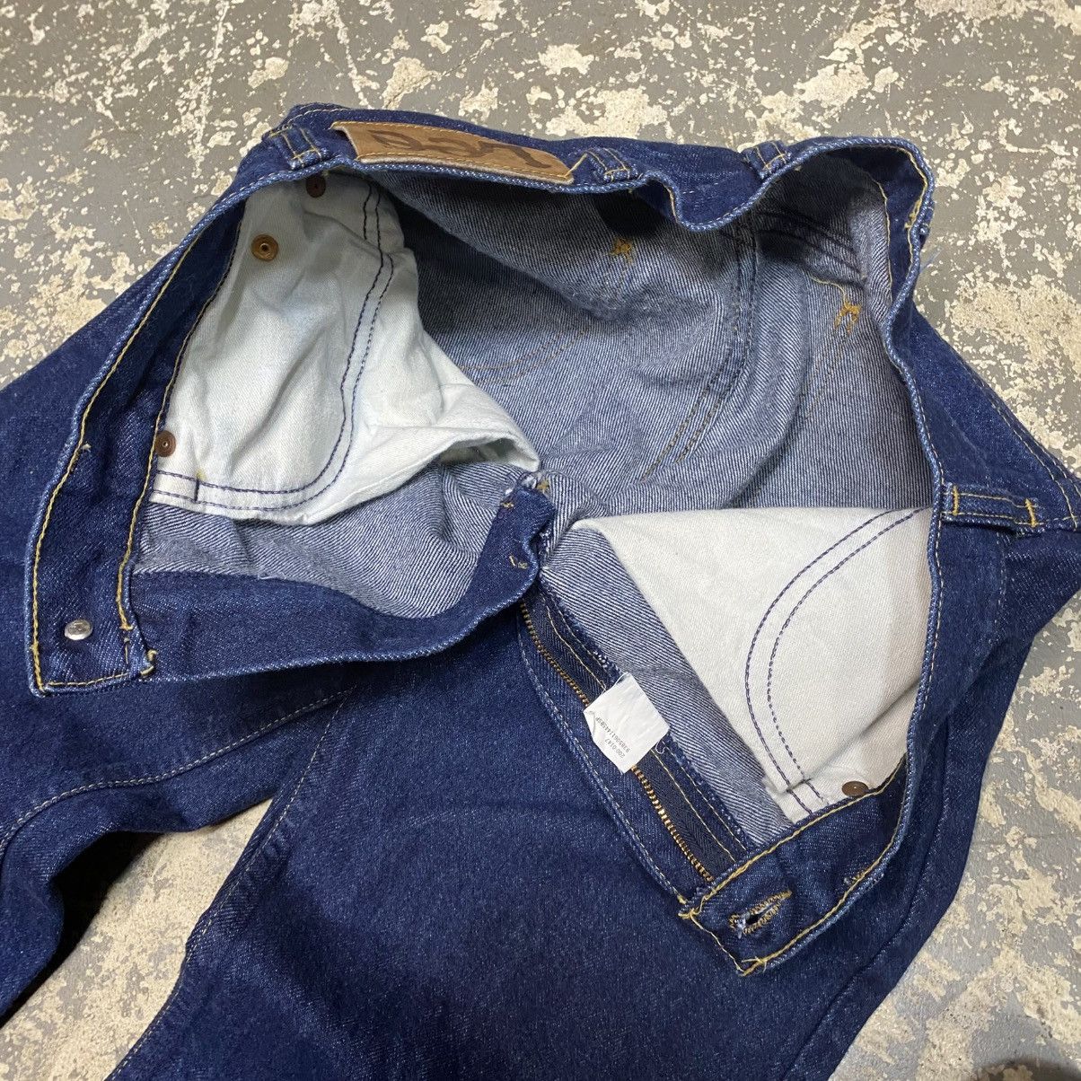 Lee × Vintage Vintage Lee Riders Dark Wash Denim Jeans USA 90s Size US 29 - 5 Thumbnail