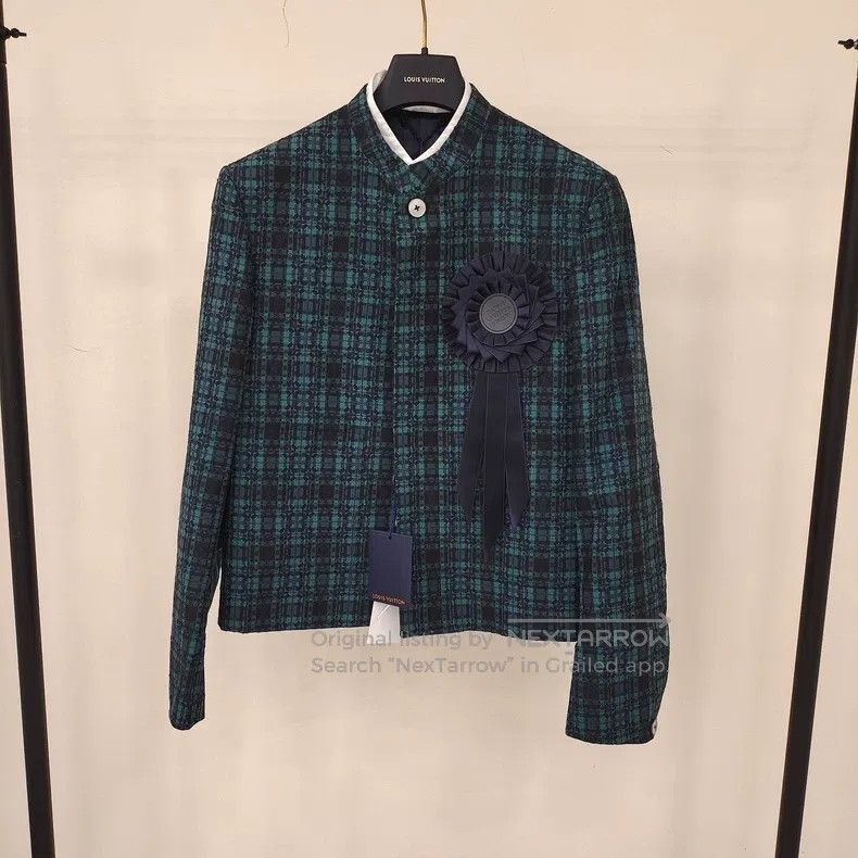 Louis Vuitton Louis Vuitton 25 Green Plaid Blazer Size 44R - 1 Thumbnail