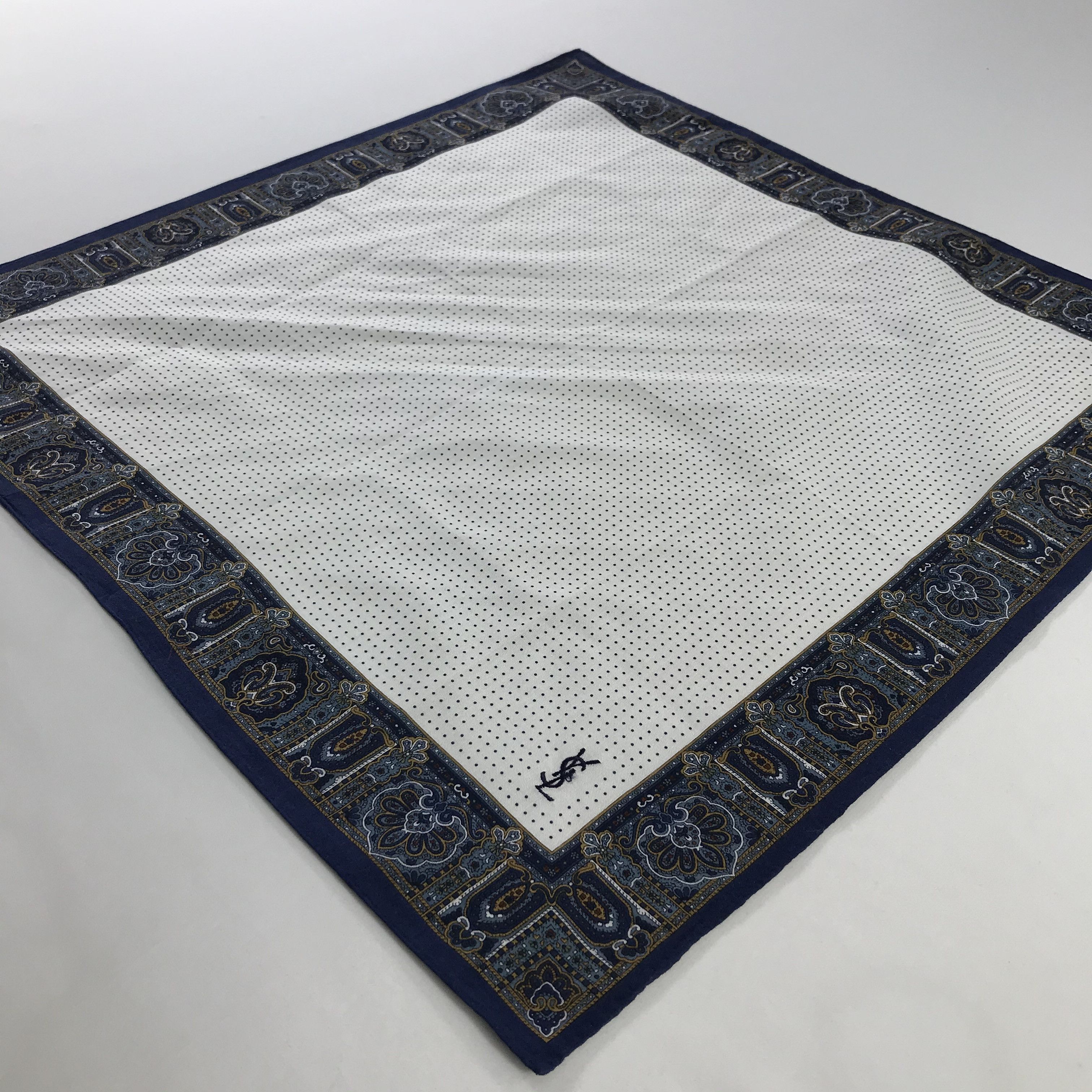 Vintage × Yves Saint Laurent Yves Saint Laurent Bandana / Handkerchief /Neckerchief -S853 Size ONE SIZE - 2 Thumbnail