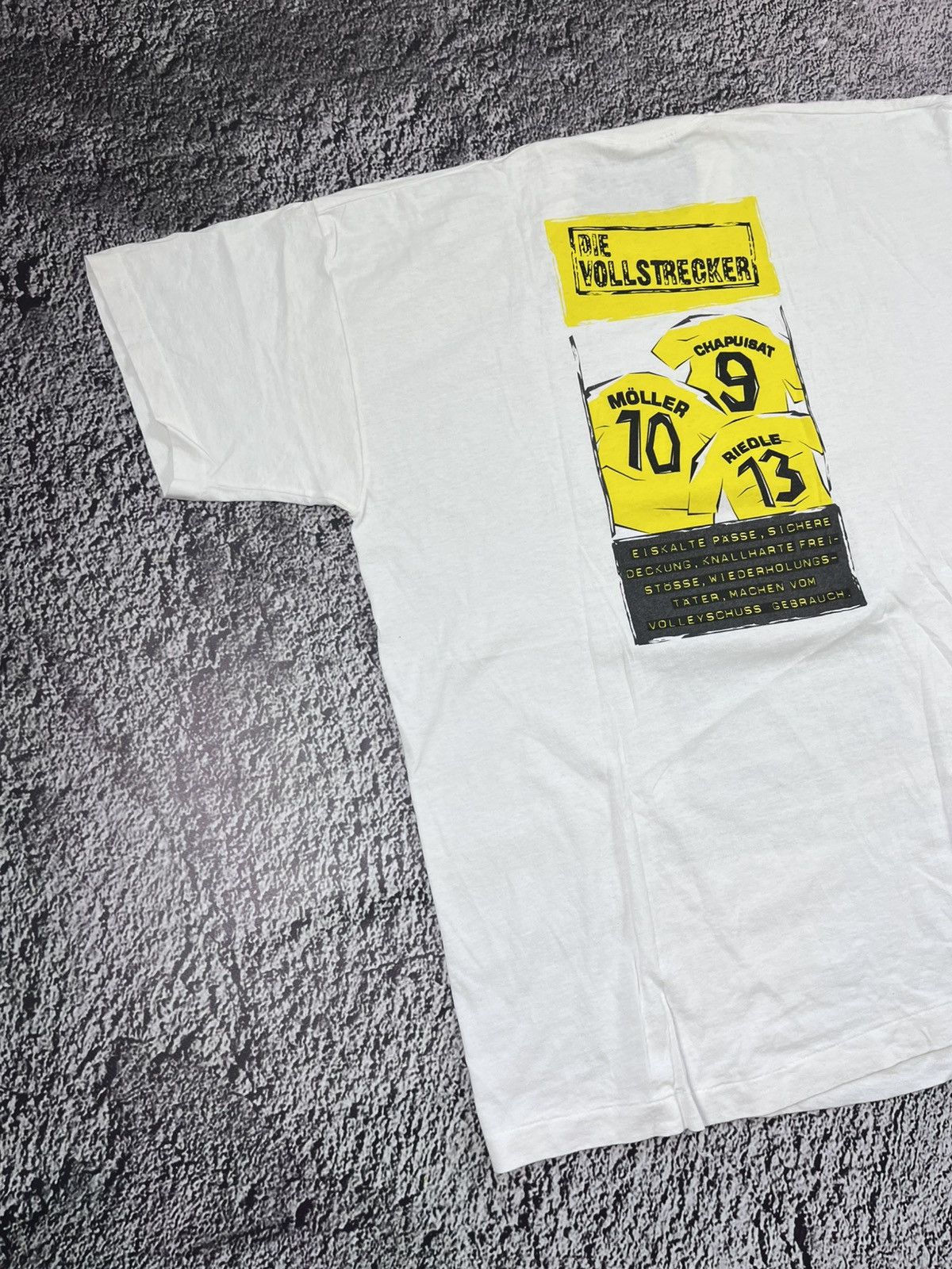 Vintage Vintage Rare 96 Borussia Dortmund screenstars one stitch tee Size US XL / EU 56 / 4 - 11 Thumbnail
