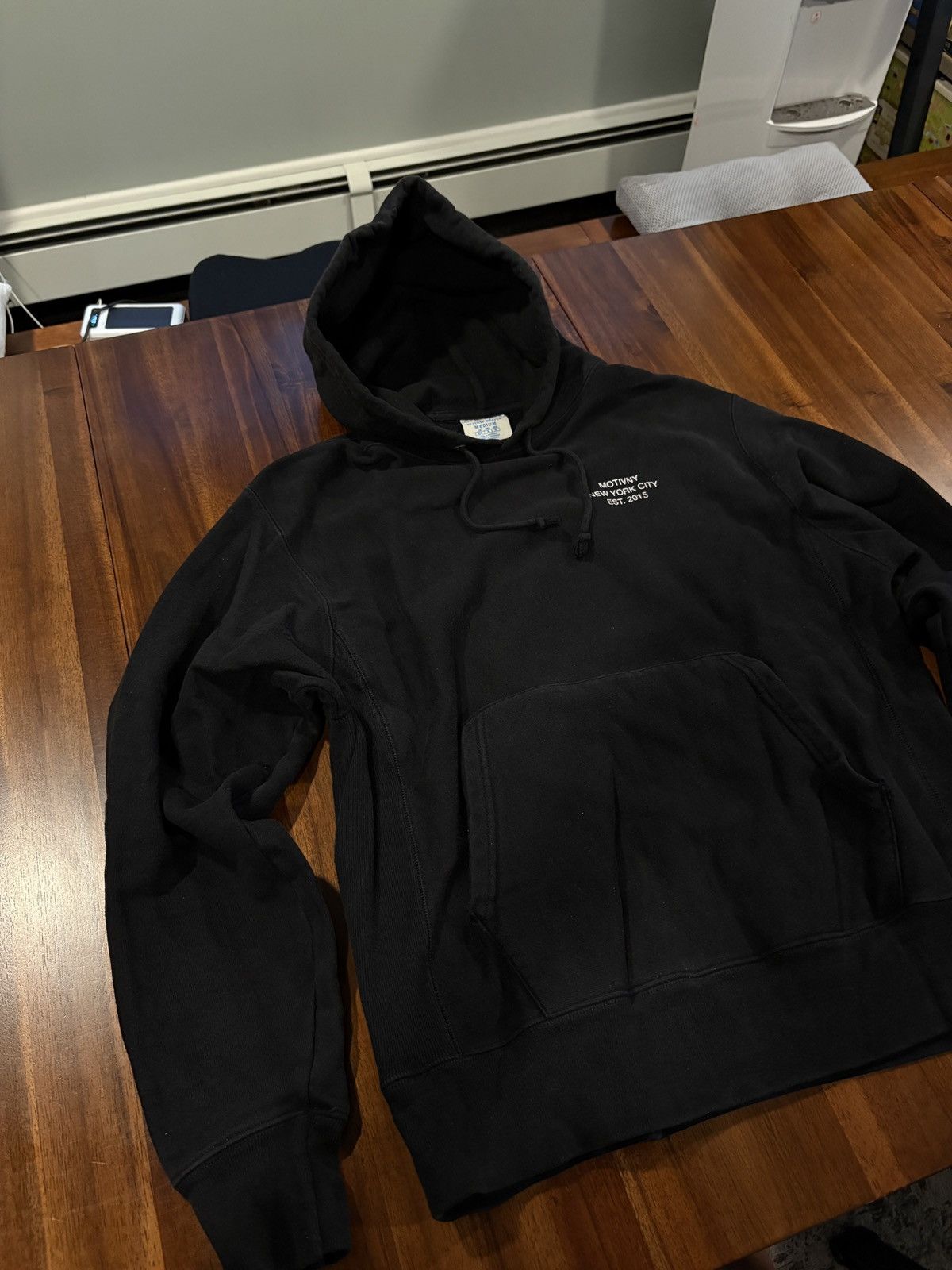 Champion Motivny graphic champion hoodie Size US M / EU 48-50 / 2 - 4 Thumbnail