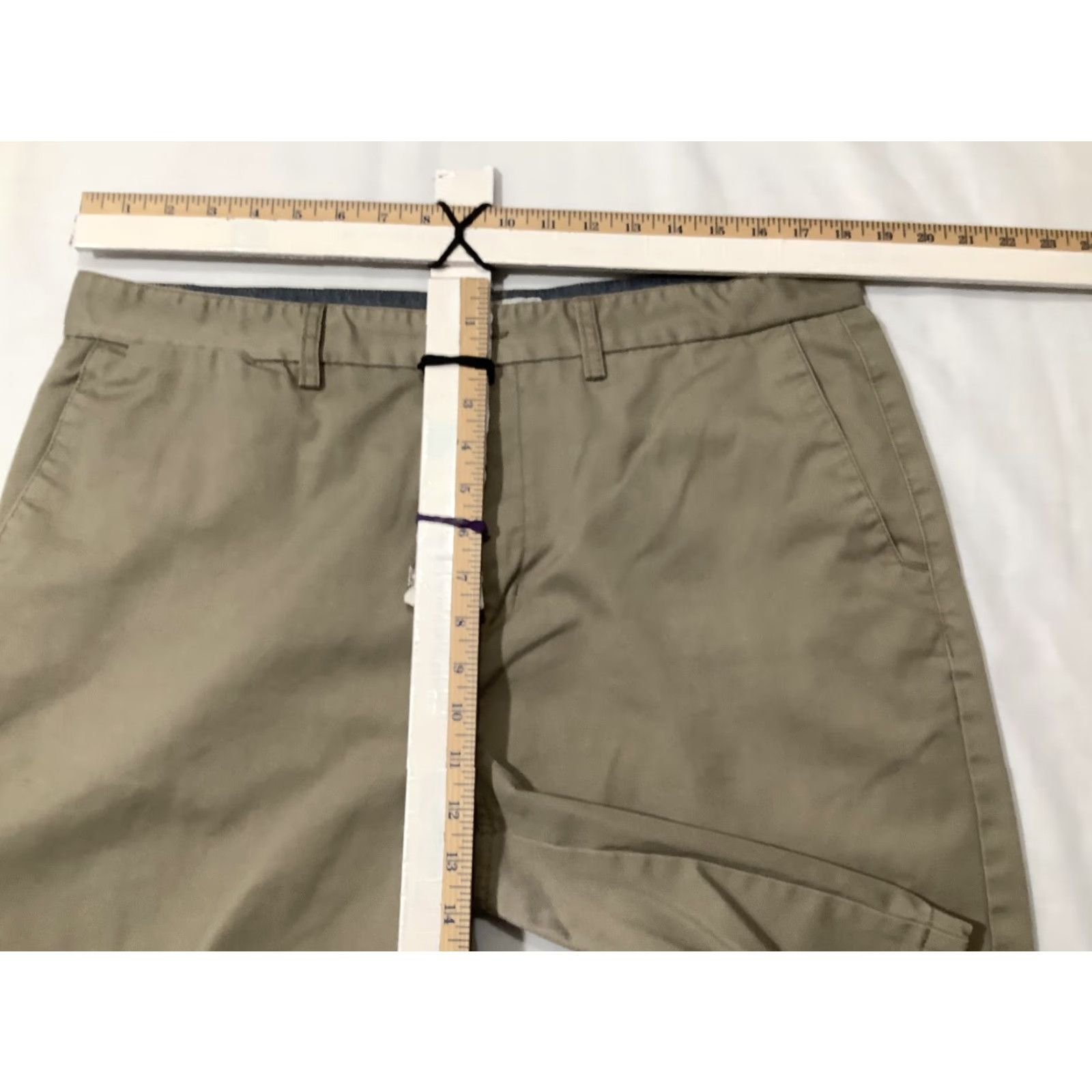Billabong VINTAGE Billabong Shorts Mens 36 Beige Chino Flat Front Casual Logo Pockets Summer Mens Size US 36 / EU 52 - 8 Thumbnail
