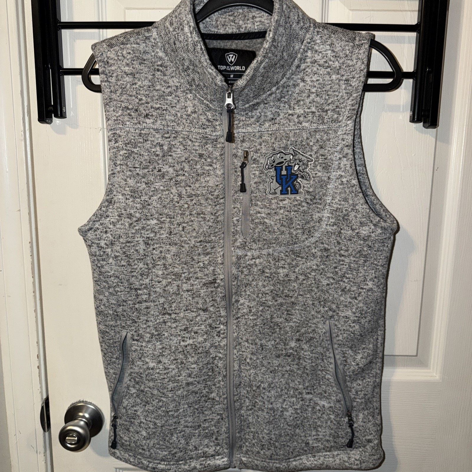 Other Mens Kentucky Vintage Logo Vest Grey Men’s Medium Pre-owned Size US M / EU 48-50 / 2 - 1 Thumbnail