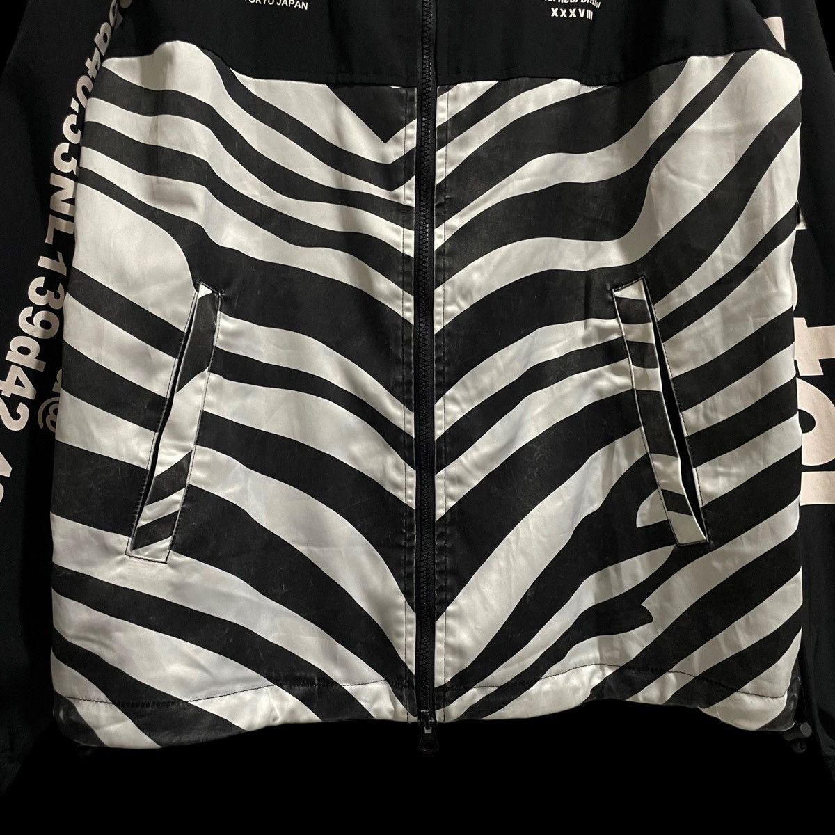 F.C. Real Bristol × Fragment Design × Wtaps FC Bristol x Wtaps - Zebra Print - Parka Jacket Size US XL / EU 56 / 4 - 2 Thumbnail