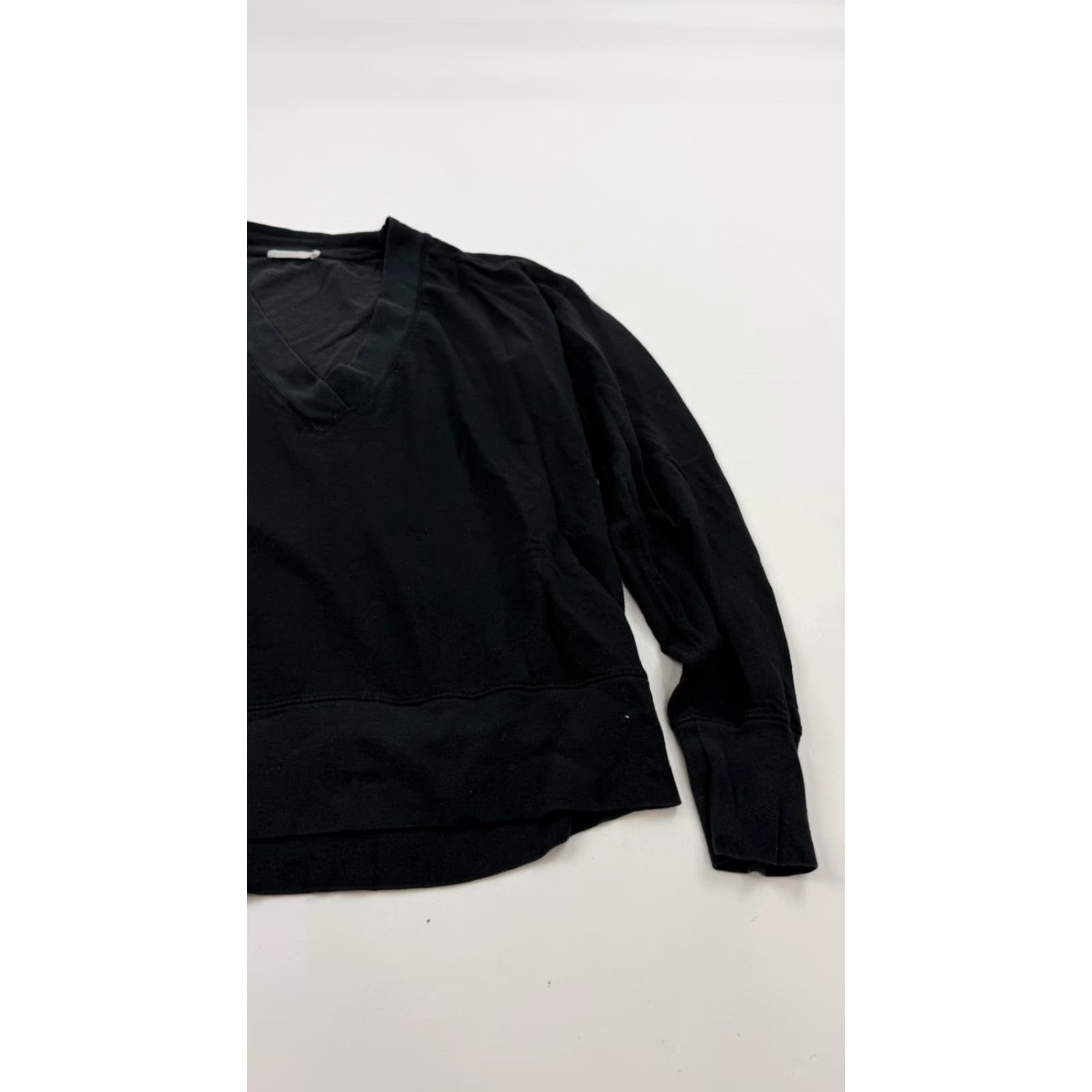 Rag & Bone rag & bone Sweatshirt Womens Small Black V-Neck Long Sleeve Pullover Casual Size S / US 4 / IT 40 - 2 Thumbnail