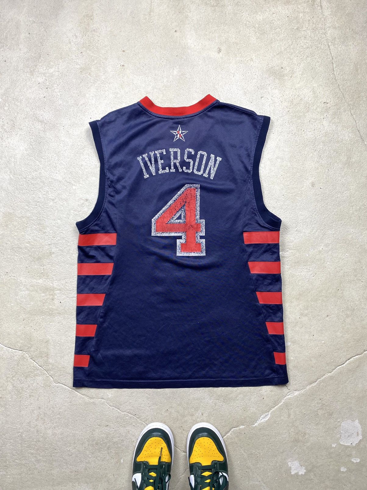 Reebok Vintage 2000’s Reebok Allen Iverson USA Basketball Jersey Size US M / EU 48-50 / 2 - 2 Thumbnail