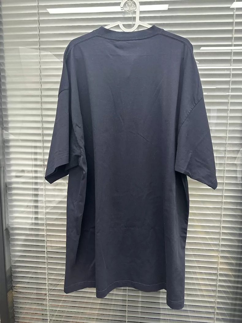 Balenciaga Balenciaga 22ss distressed short-sleeved shirt with scisso Size US L / EU 52-54 / 3 - 2 Thumbnail