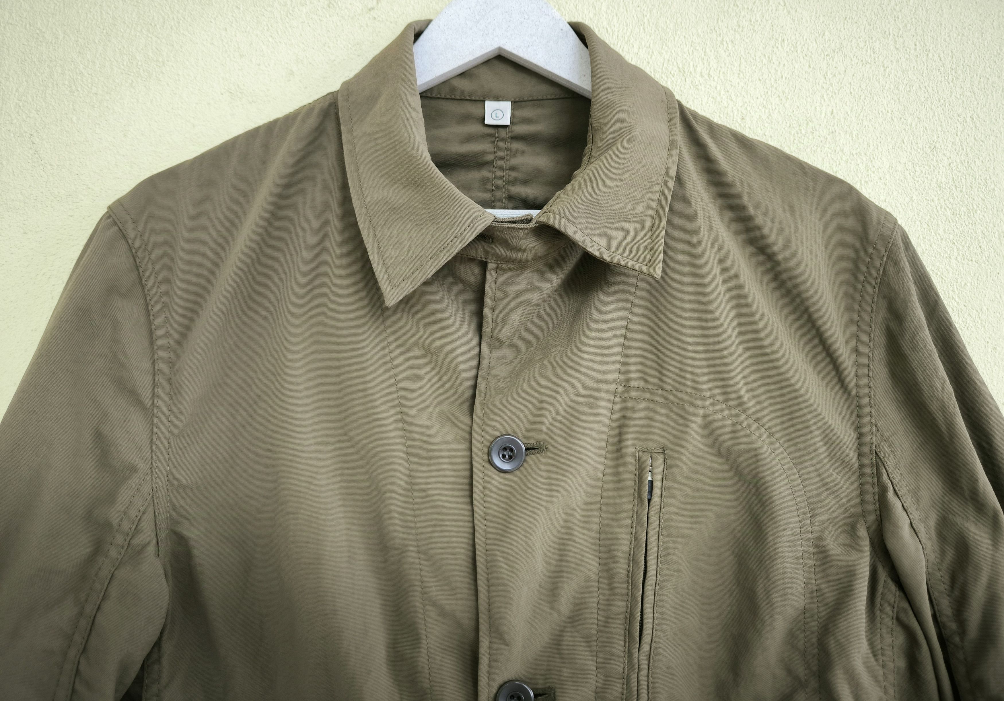 Uniqlo UNIQLO nylon button up jacket Size US M / EU 48-50 / 2 - 2 Thumbnail