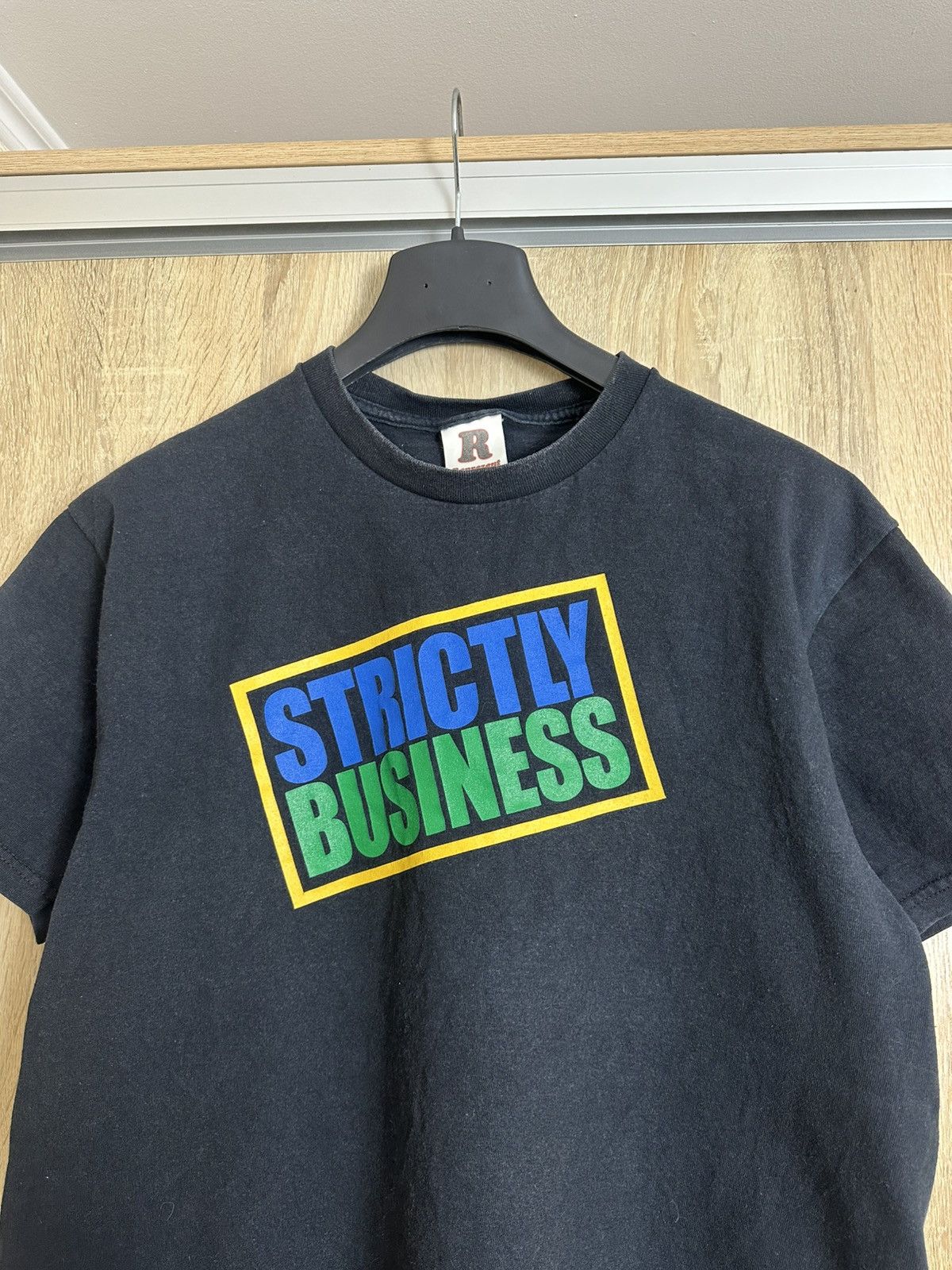 Band Tees 🔥 Vintage 1990s EPMD Strictly Business Rock Band T Shirt USA Size US L / EU 52-54 / 3 - 2 Thumbnail