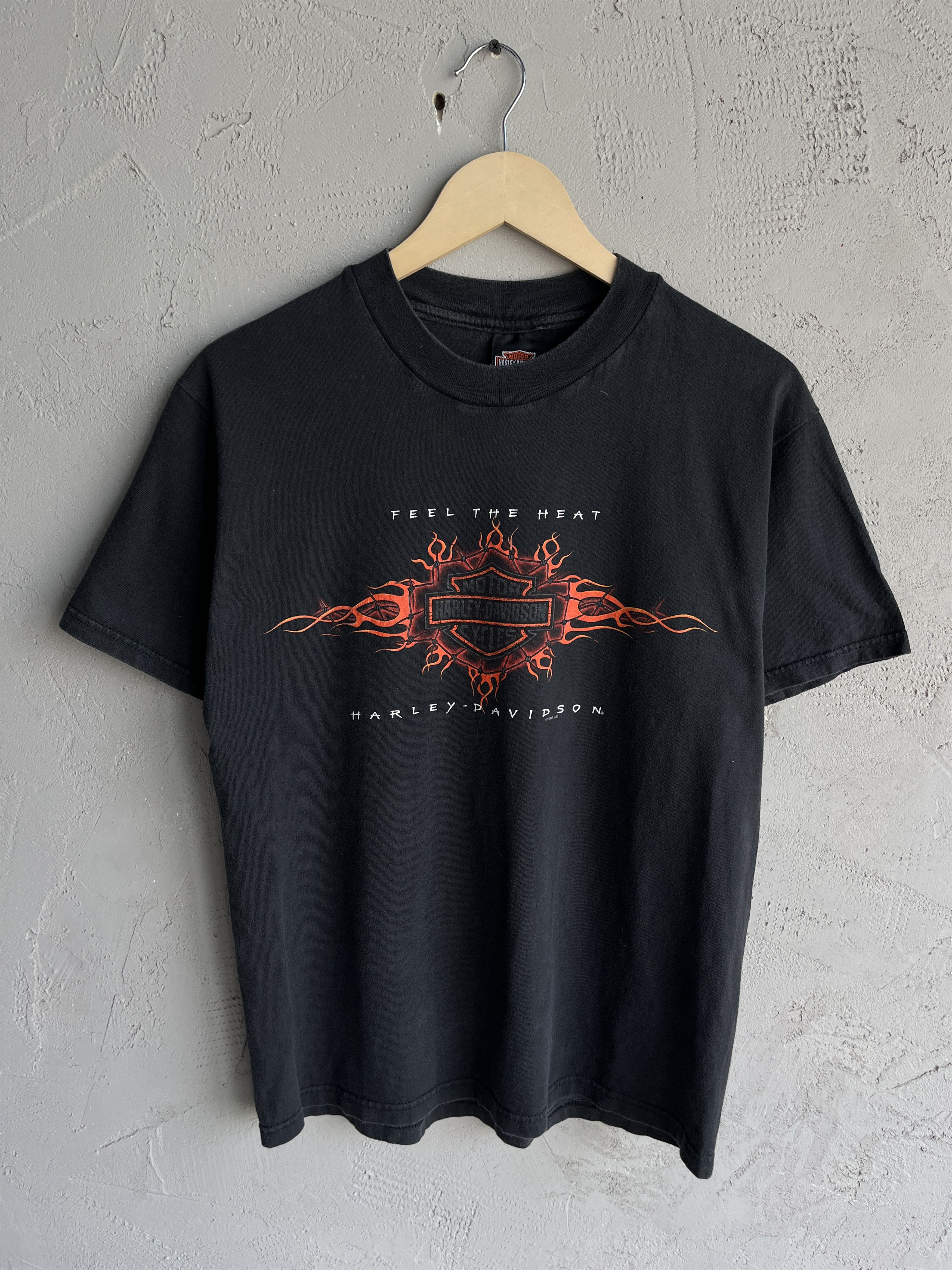 Harley Davidson × Vintage Vintage 1998 Harley Davidson Feel The Heat Rare T Shirt Size US M / EU 48-50 / 2 - 1 Thumbnail