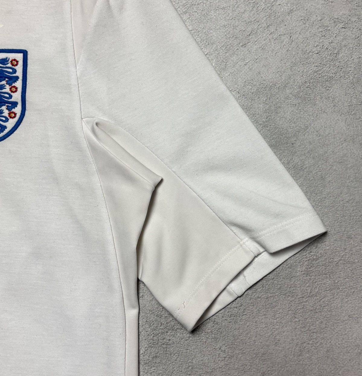 Umbro England 2010 2011 Home Shirt Soccer Jersey Umbro #10 Rooney Size US S / EU 44-46 / 1 - 6 Thumbnail