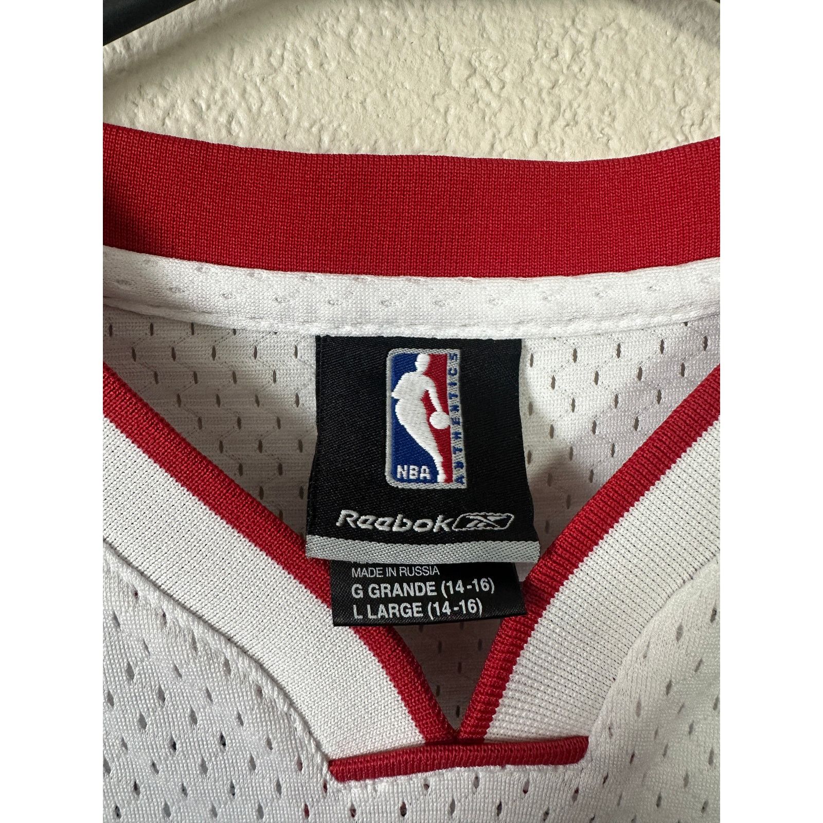 NBA × Reebok × Vintage Vintage Shaq Heat Reebok Jersey Youth Large NBA Size US XS / EU 42 / 0 - 3 Thumbnail