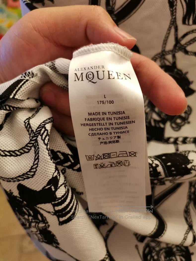 Alexander McQueen Alexander Mcqueen Men's T-shirt Size US L / EU 52-54 / 3 - 4 Thumbnail