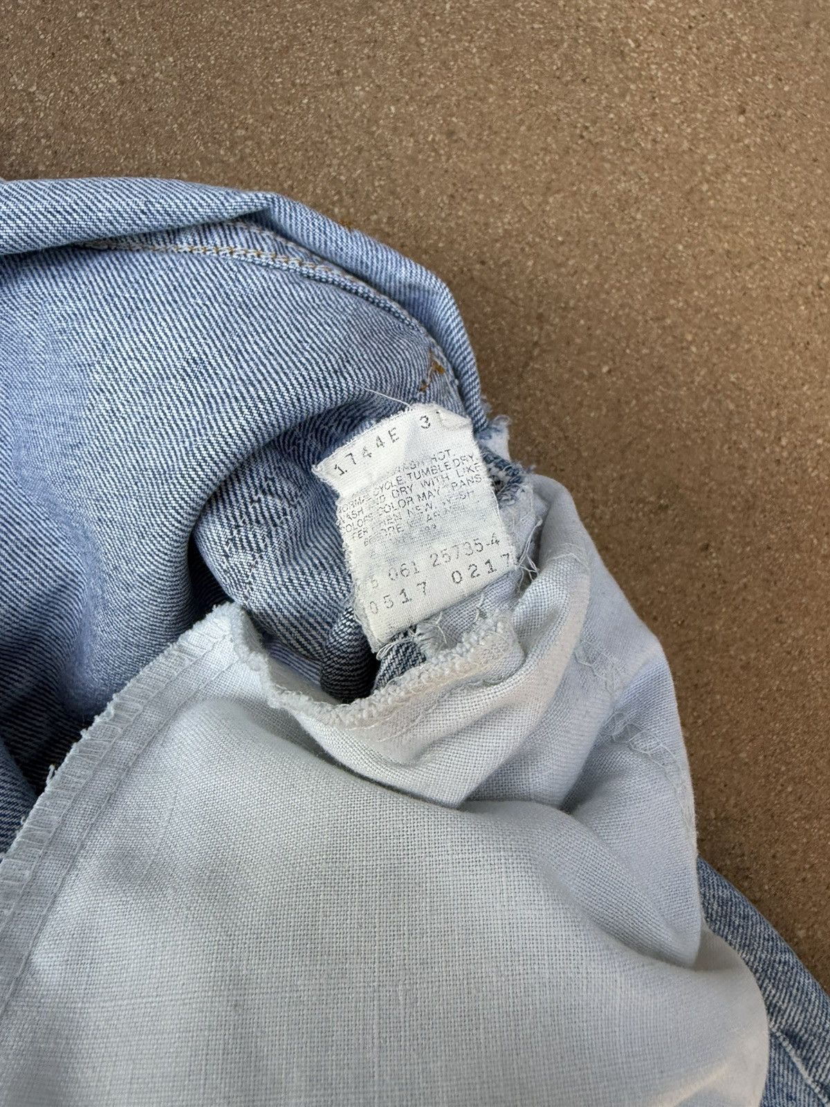 Levi's Vintage 90’s Levi’s 517 Red Tab Bootcut Flare Jeans 35x29 Size US 35 - 6 Thumbnail