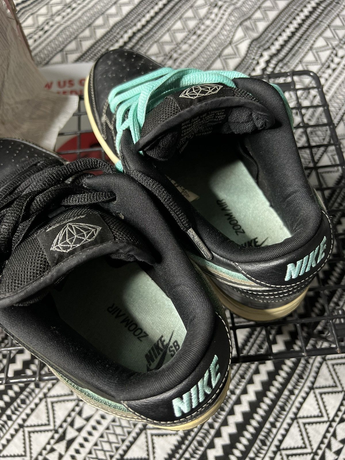 Diamond Supply Co. × Nike Nike Sb Dunk Low X Diamond Supply Size US 7.5 / EU 40-41 - 7 Thumbnail