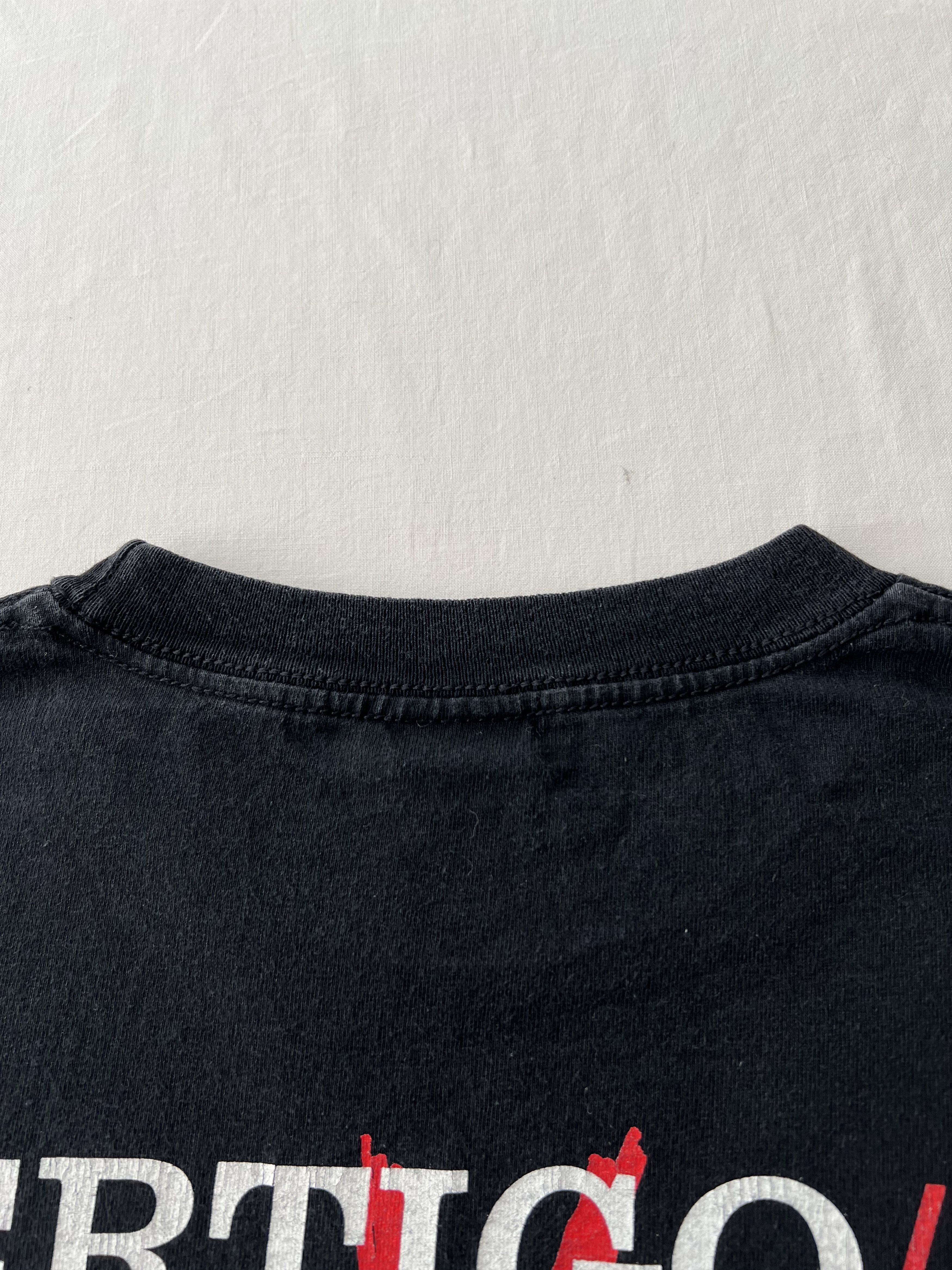 Band Tees Vintage 2005 U2 Vertigo Tour Black T-shirt Size US M / EU 48-50 / 2 - 14 Thumbnail