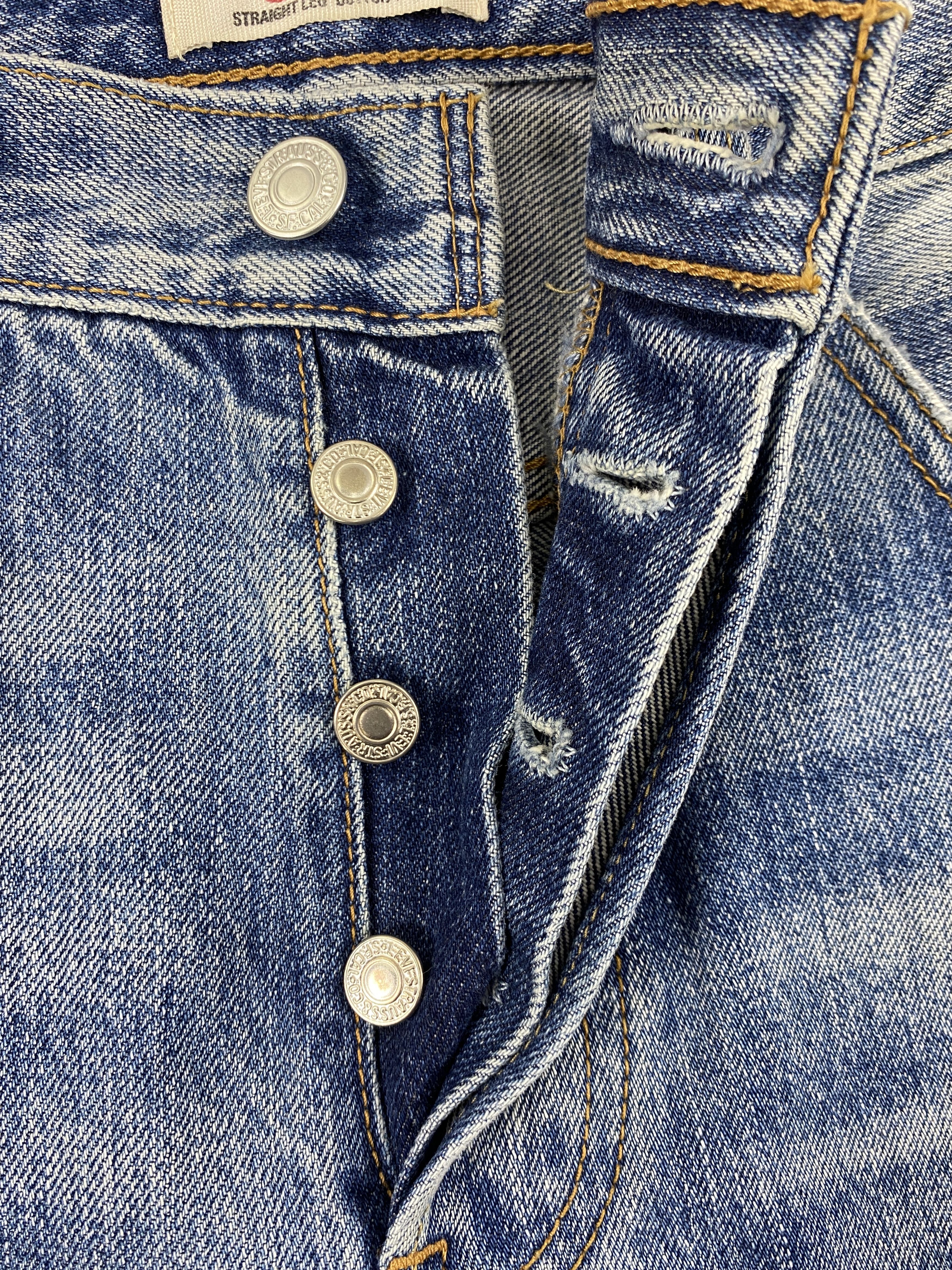 Levi's Distressed Blue Vintage Levi's 501 Jeans 30x30 Denim- JN3935 Size US 30 / EU 46 - 6 Thumbnail