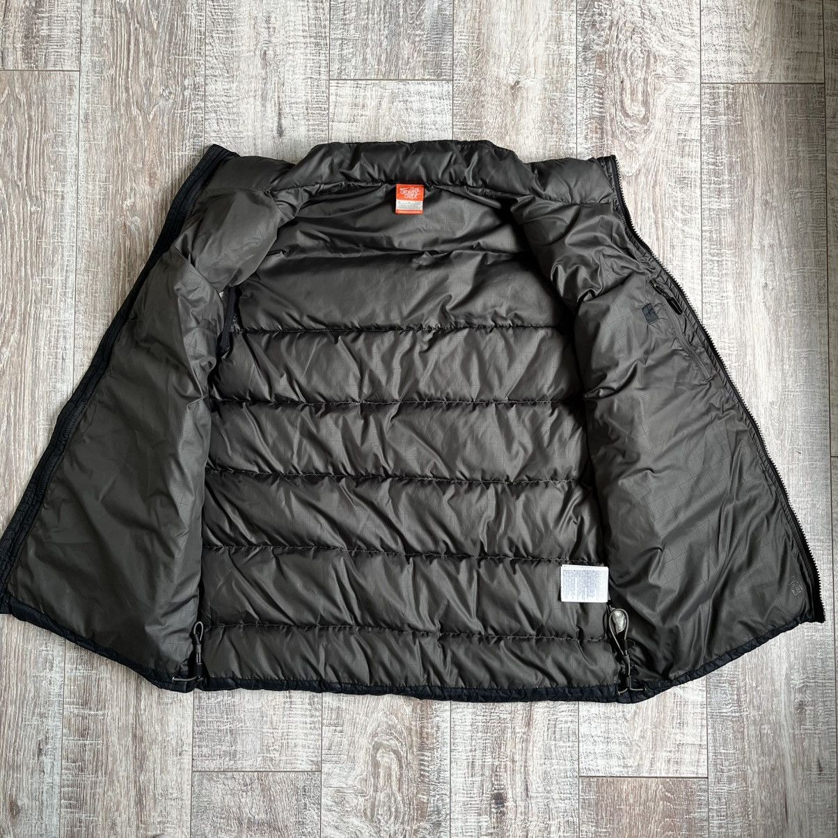 Nike Vintage Nike Y2K Vest Size US M / EU 48-50 / 2 - 5 Thumbnail