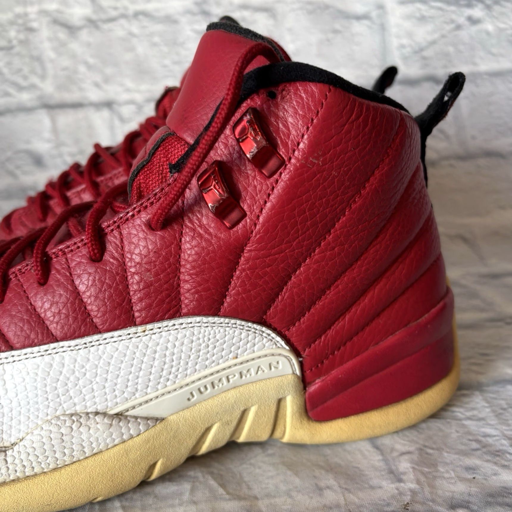 Nike Nike Air Jordan Retro 12 XII Gym Red 2016 130690-600 Size 10 DEFECT READ Mens Shoes Size US 10 / EU 43 - 7 Thumbnail