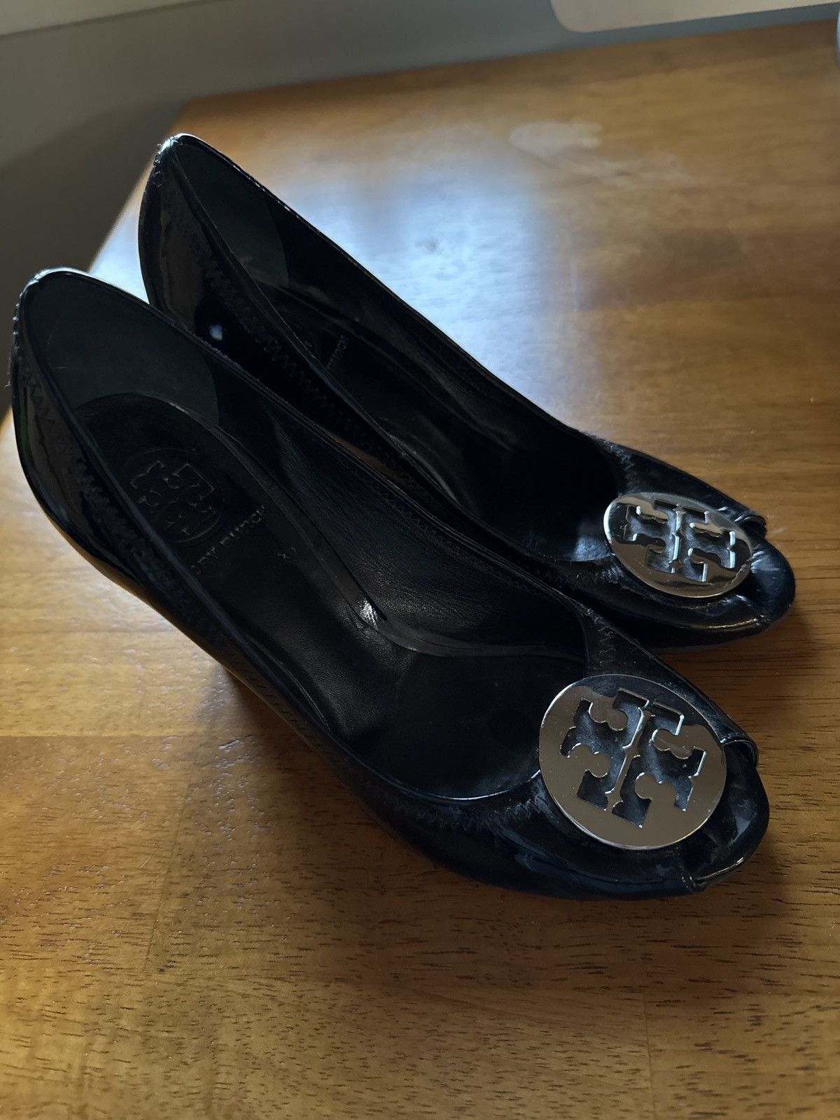 Tory Burch Tory Burch Black Patent peep toe wedge with silver buckle Size US 7 / IT 37 - 3 Thumbnail